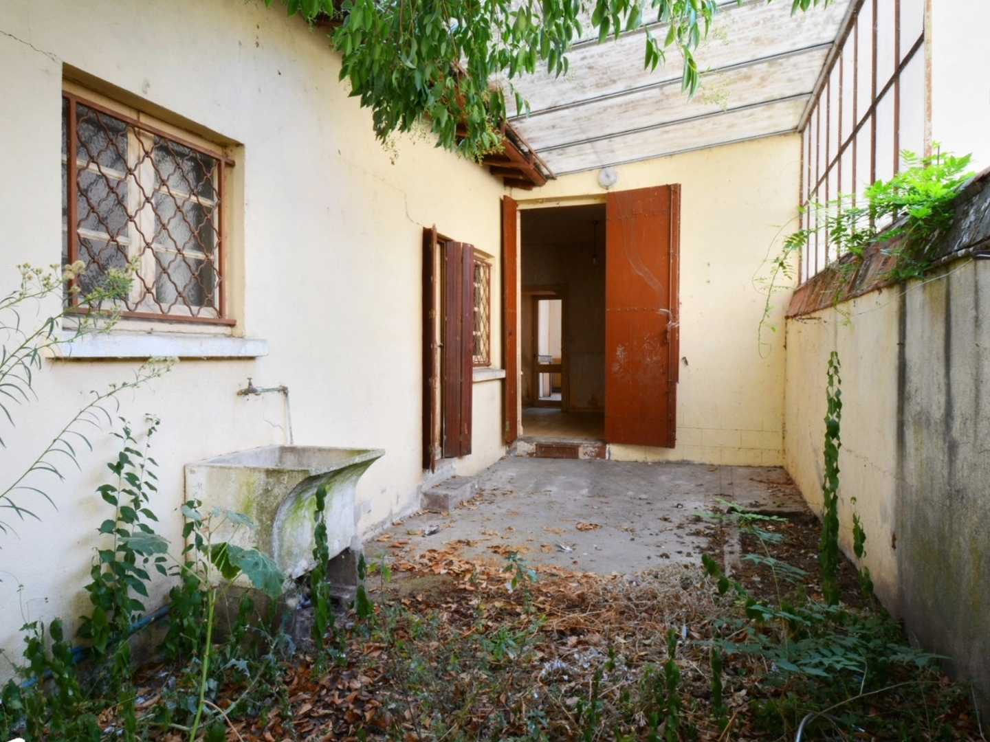 Maison à vendre - 6 pièces - 115m2 - Sainte-Foy-La-Grande (33220)