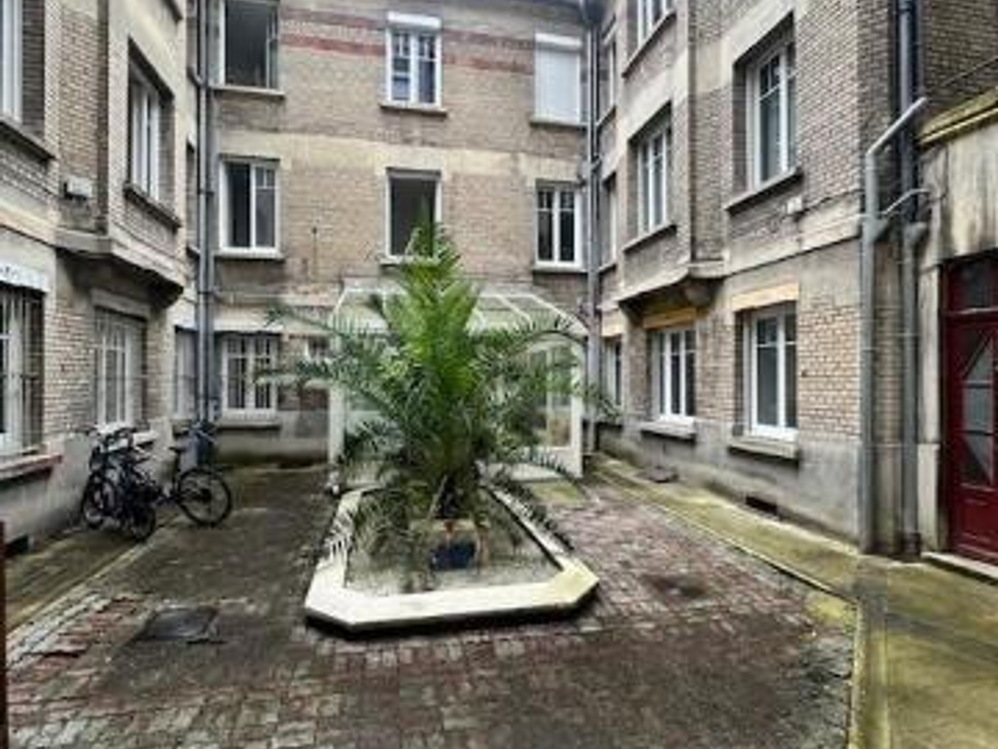 Appartement à vendre - 2 pièces - 44m2 - Amiens (80000)
