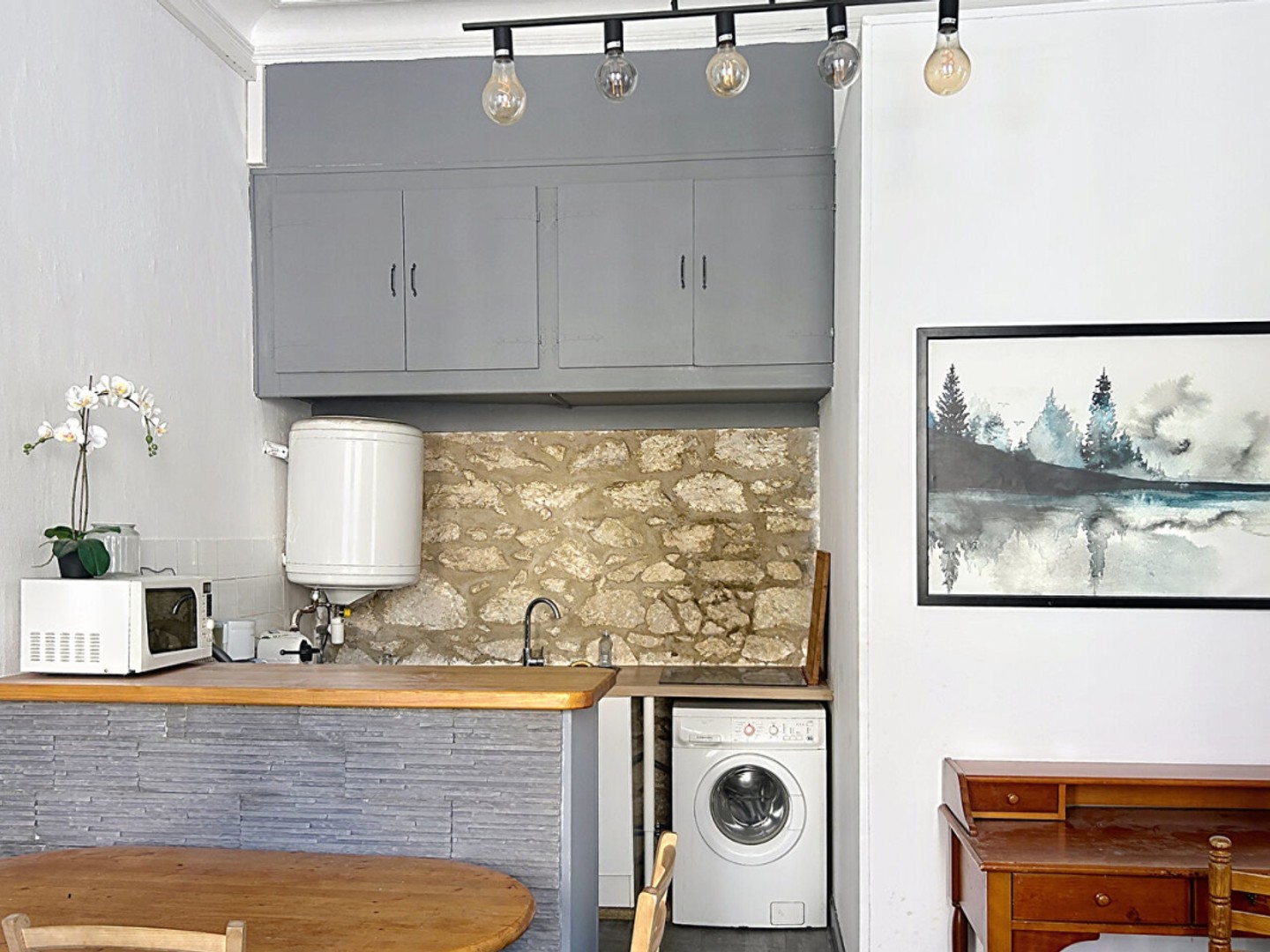 APPARTEMENT - T2 - 44 M2-Avignon intra-muros
