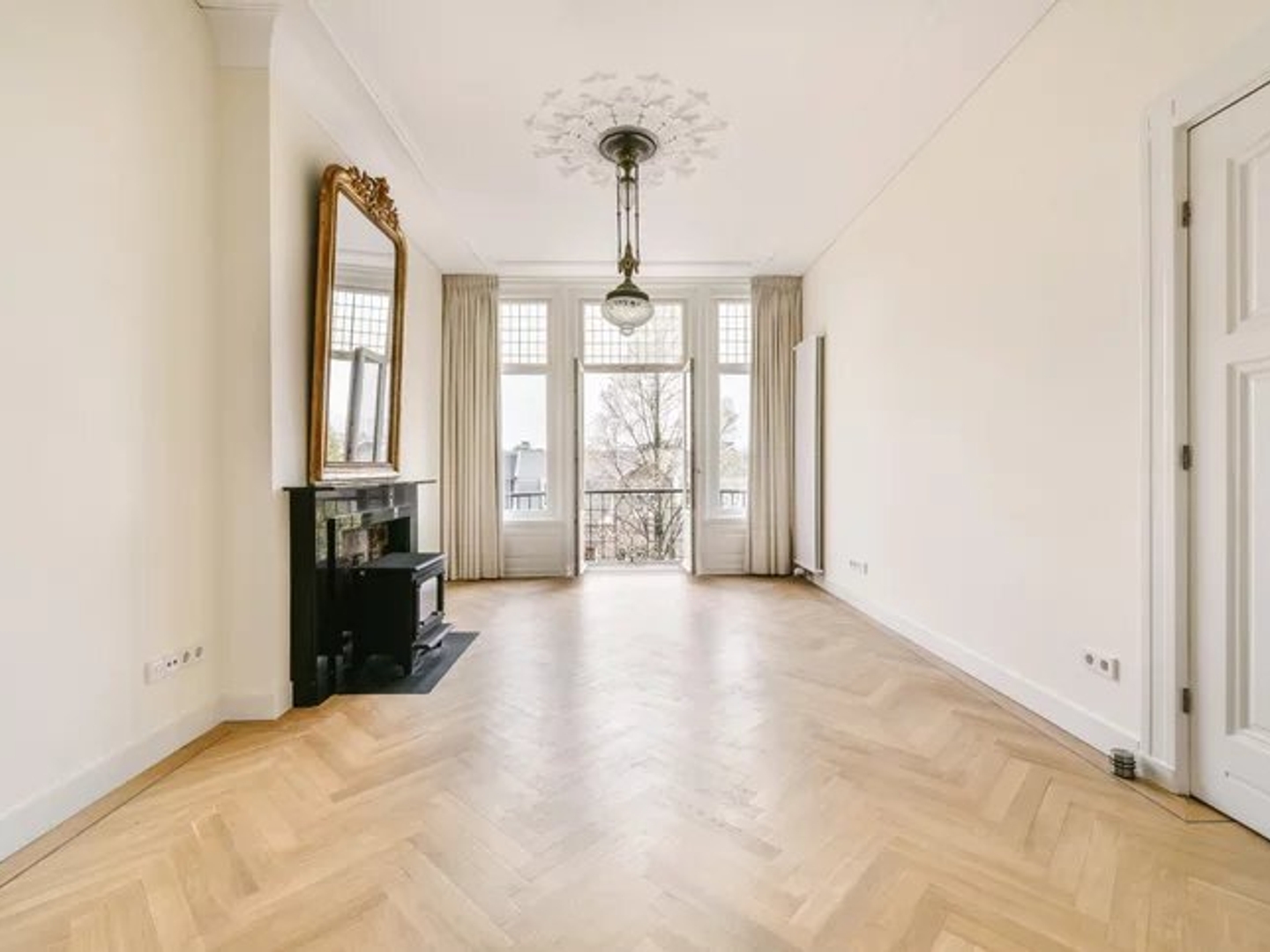 Appartement à vendre - 5 pièces - 185m2 - Neuilly-Sur-Seine (92200)