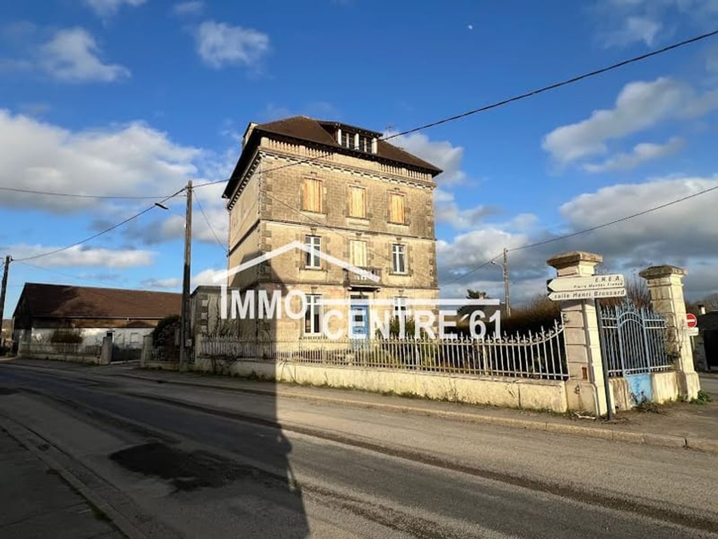 Maison 9 pièces 200 m²