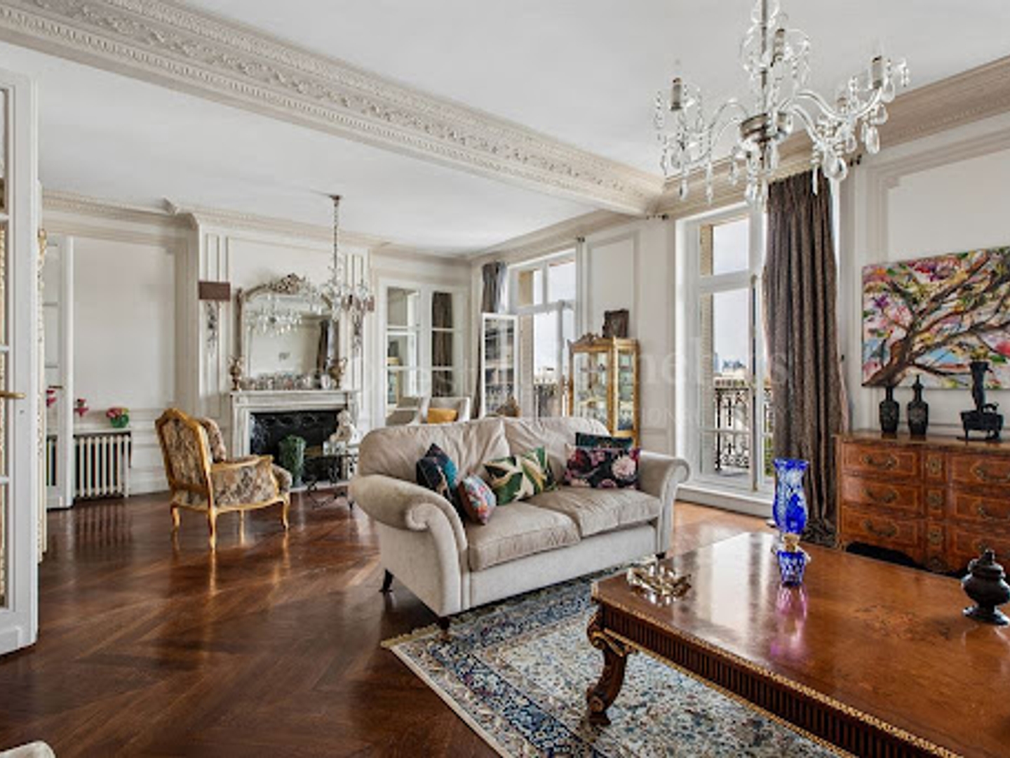 Appartement 7 pièces 262 m²