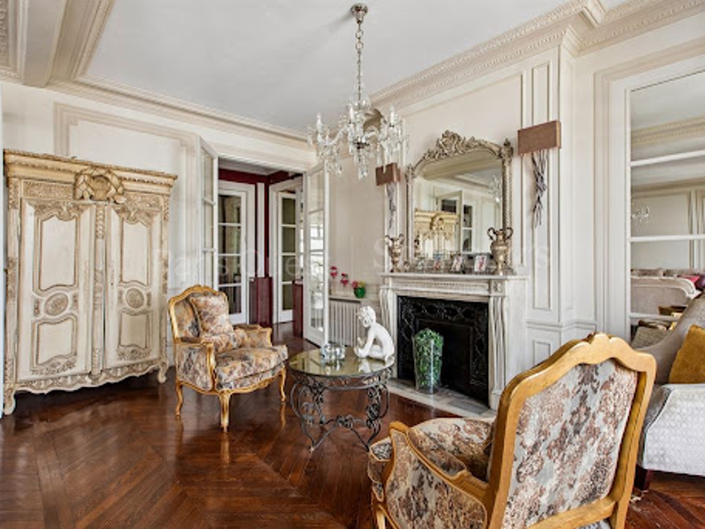 Appartement à vendre - 7 pièces - 262m2 - Paris 16e (75016)