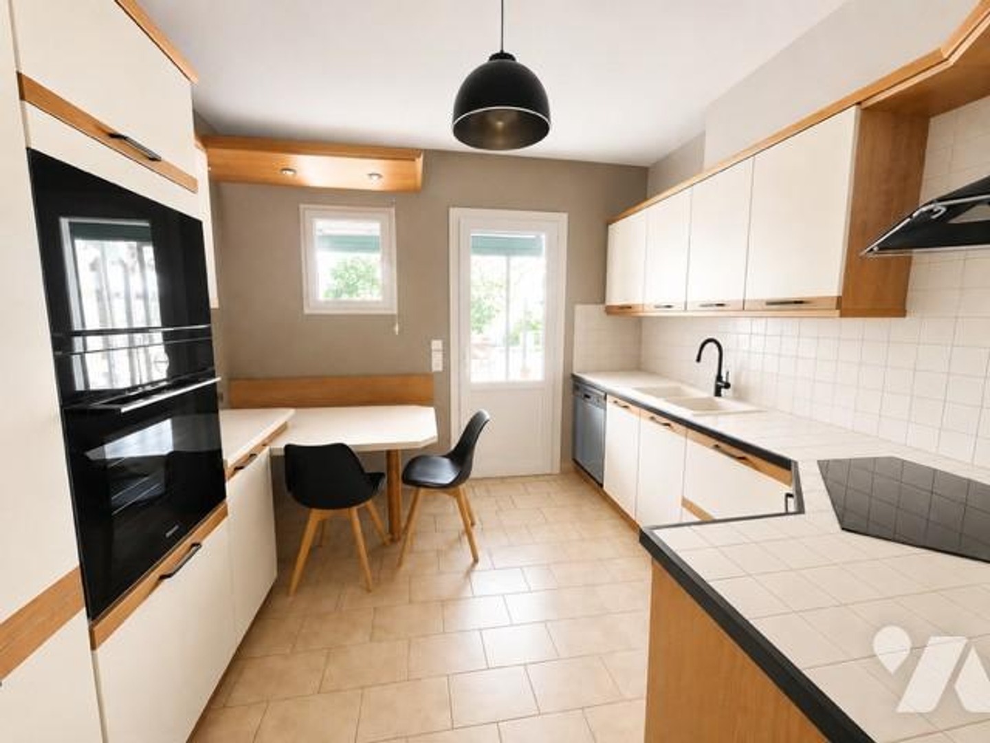 Maison à vendre - 1 pièce - 140m2 - La Chevrolière (44118)