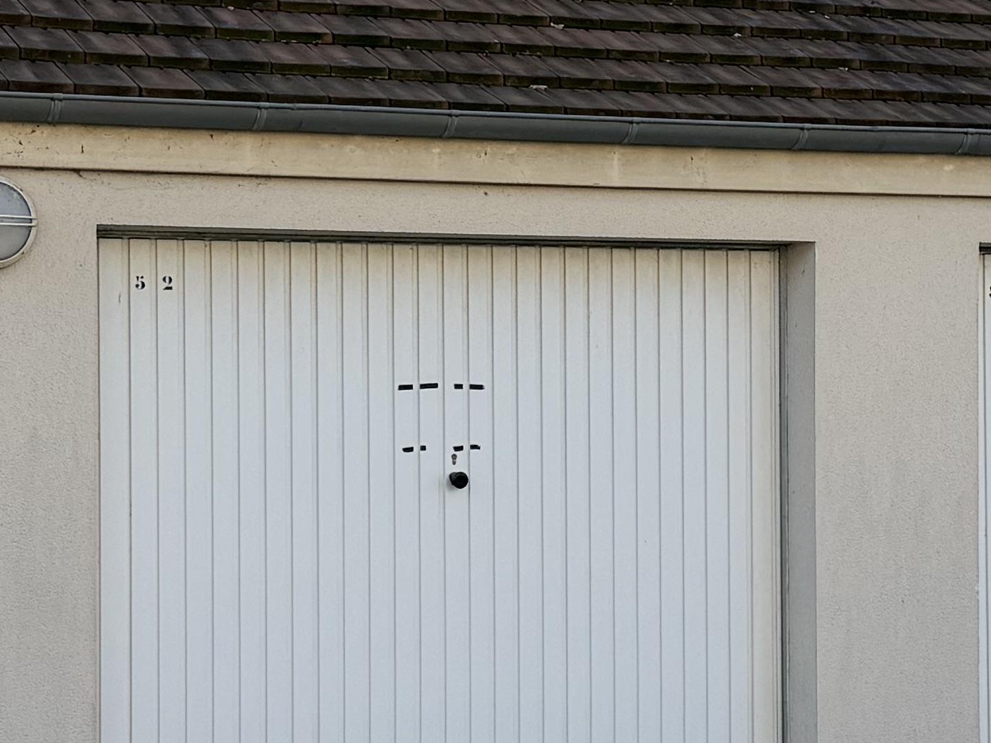 Garage/parking