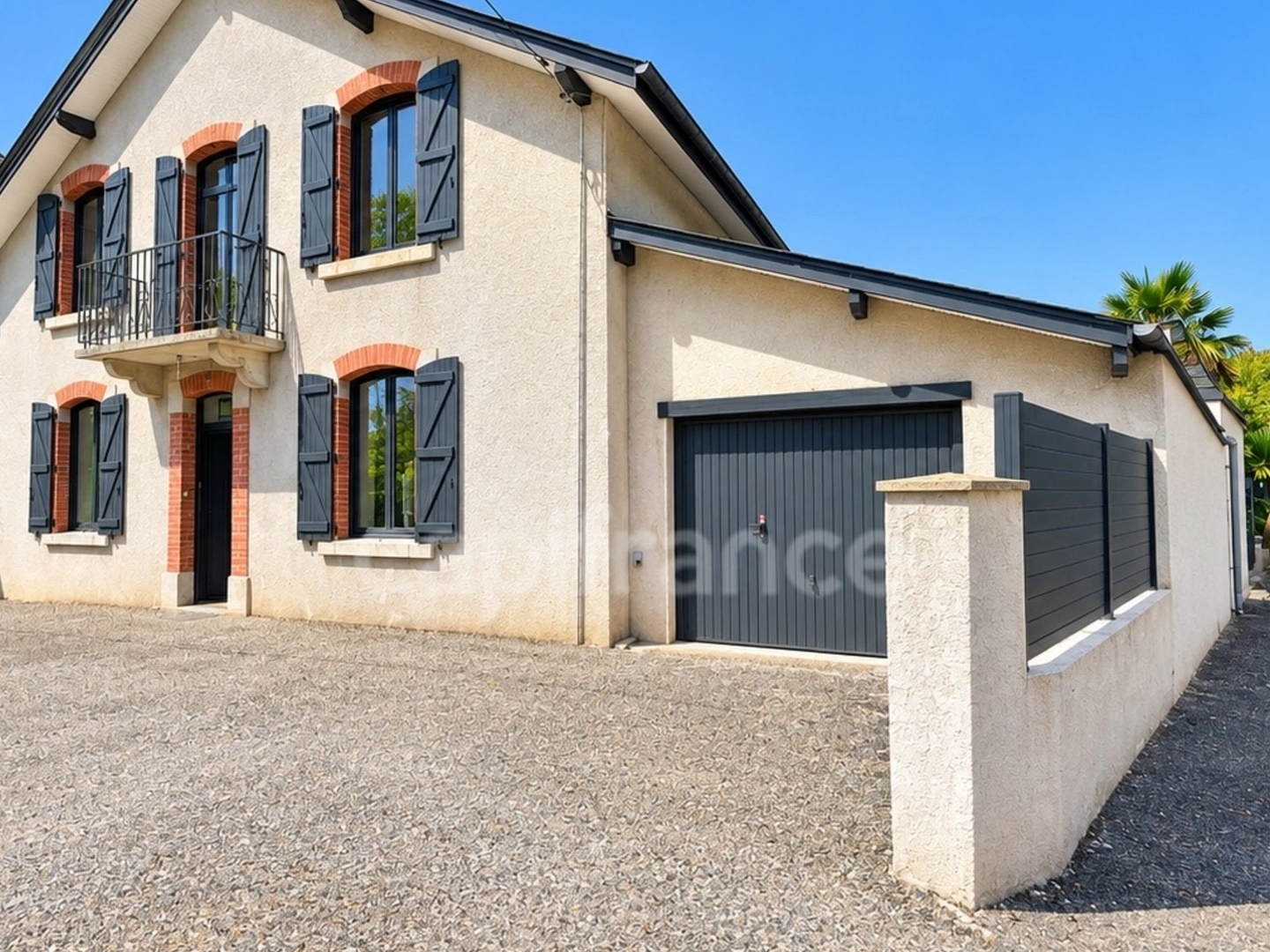 Maison 8 pièces 185 m²