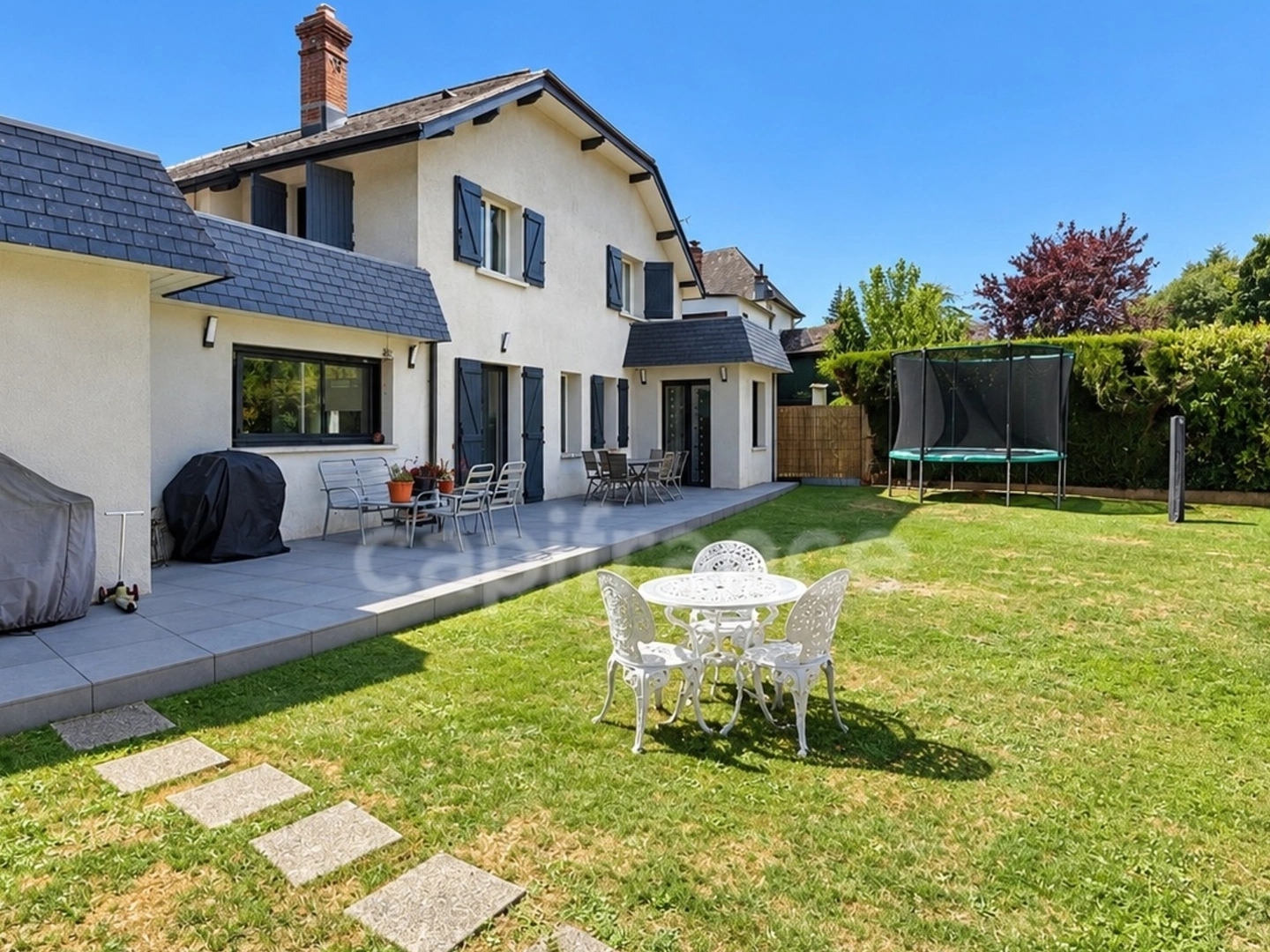 Maison à vendre - 8 pièces - 185m2 - Lourdes (65100)