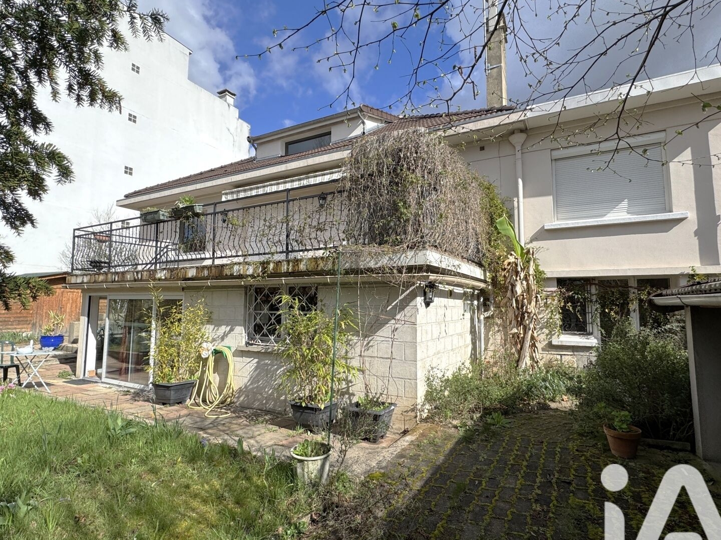 Maison à vendre - 7 pièces - 260m2 - Saint-Maur-Des-Fo... (94100)