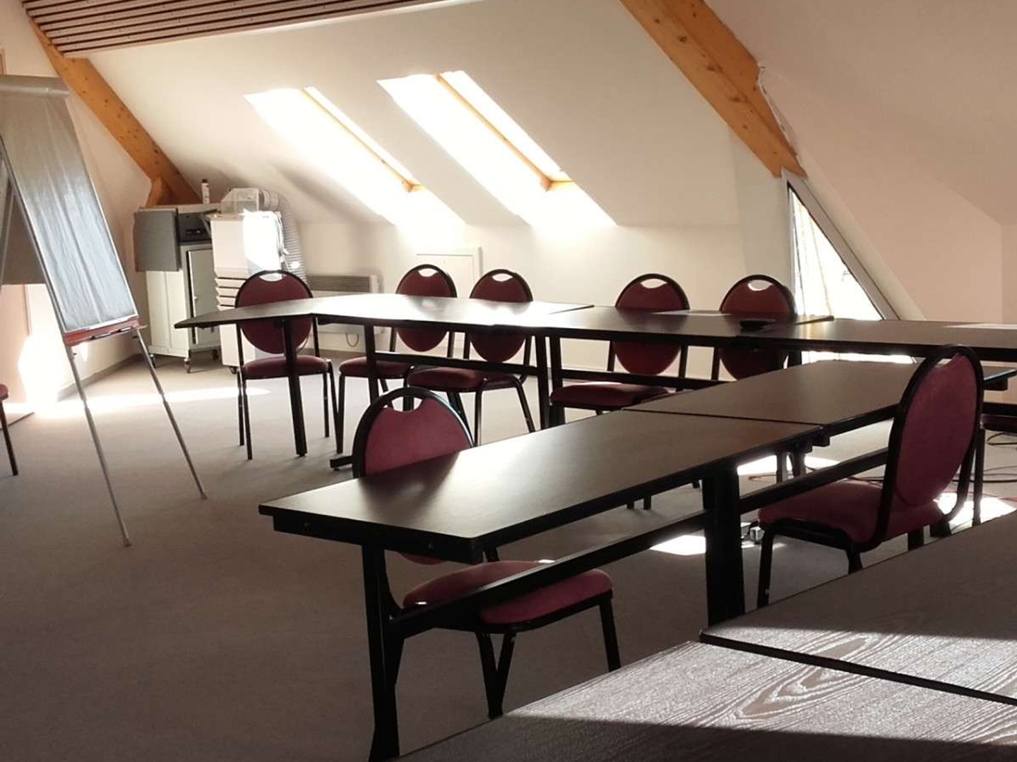 Vend bureaux de 1406m² proche d'Amiens
