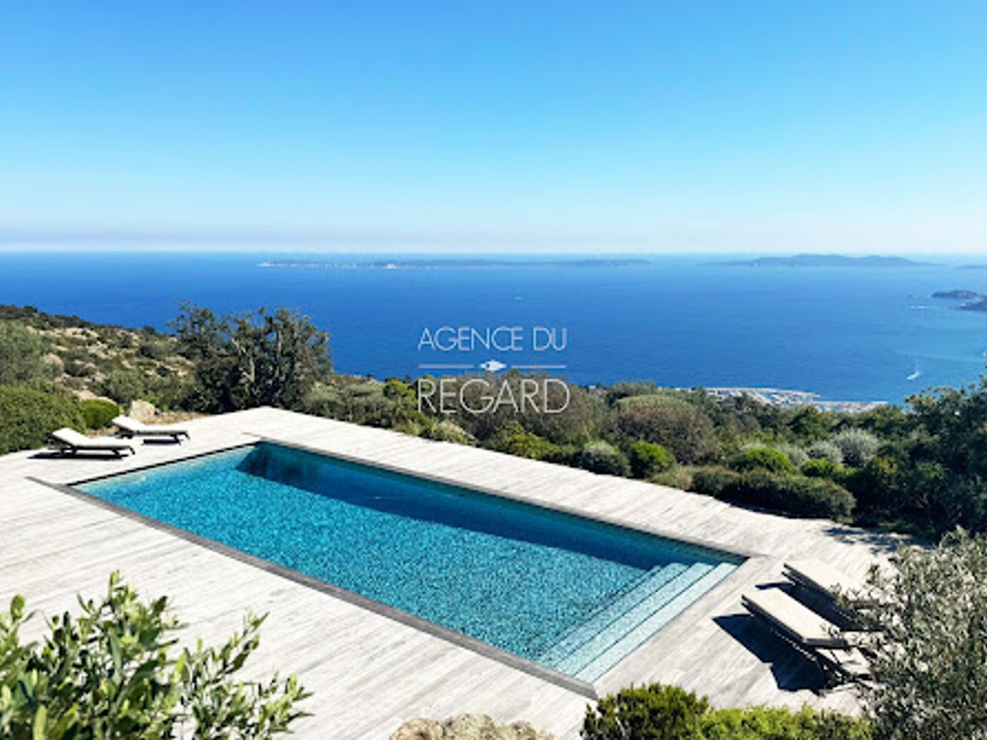 Propriété 11 pièces 298 m²