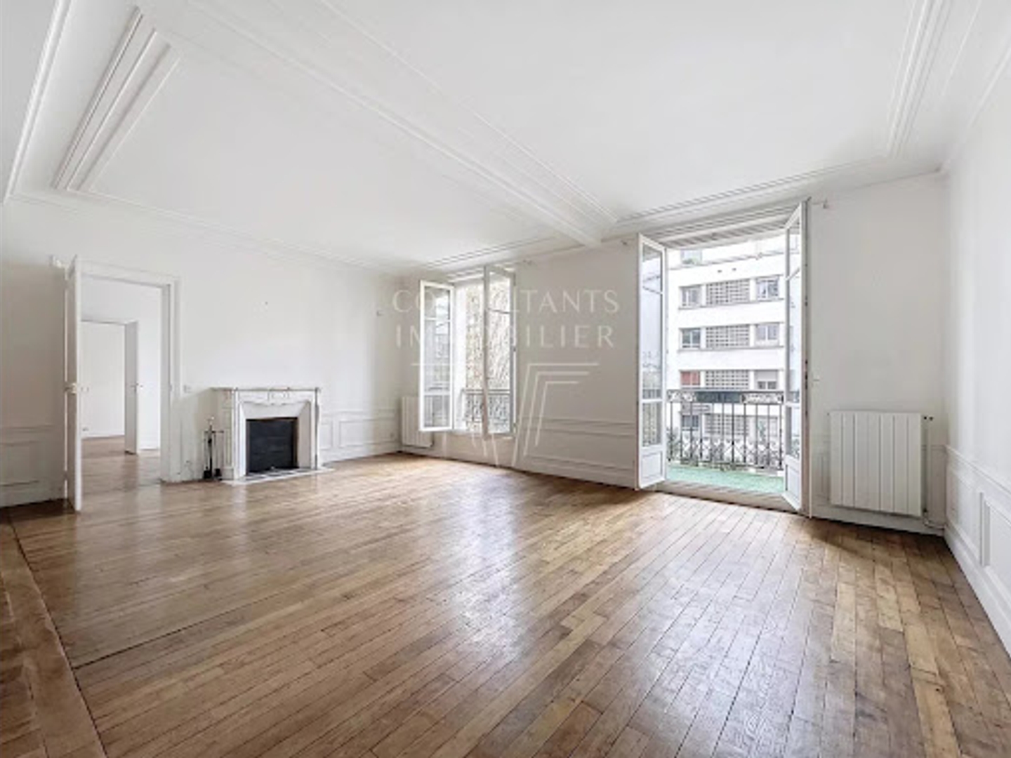 Appartement à vendre - 6 pièces - 129m2 - Paris 16e (75016)