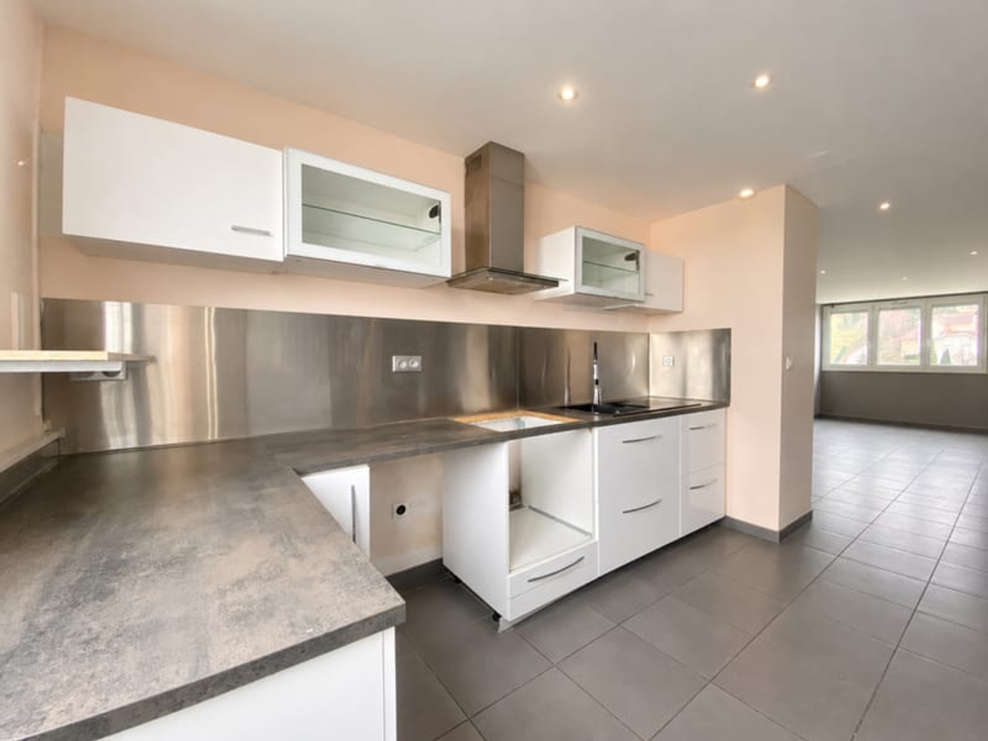 Appartement à vendre - 4 pièces - 93m2 - Saint-Étienne (42100)
