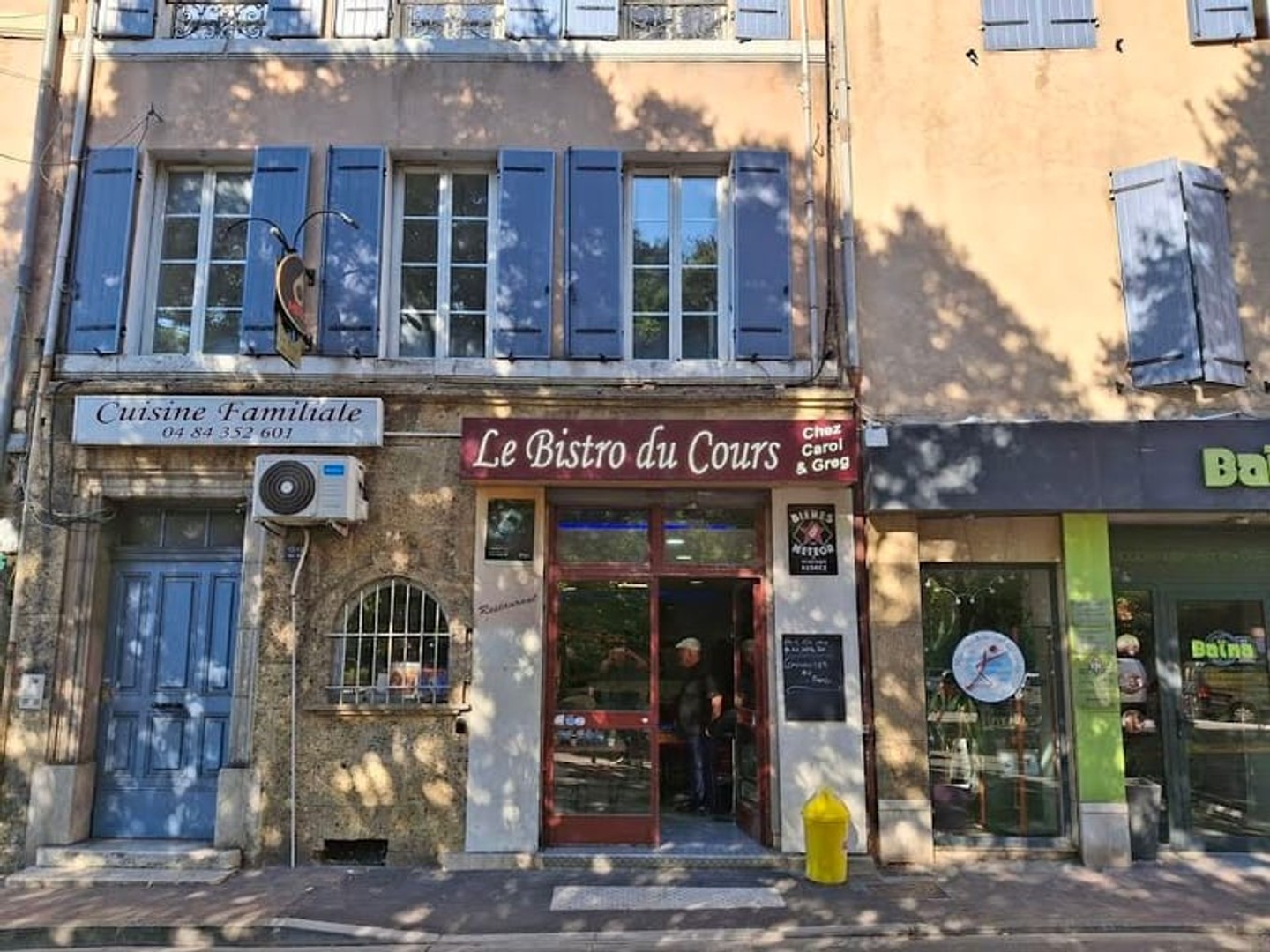 Commerce 135 m²