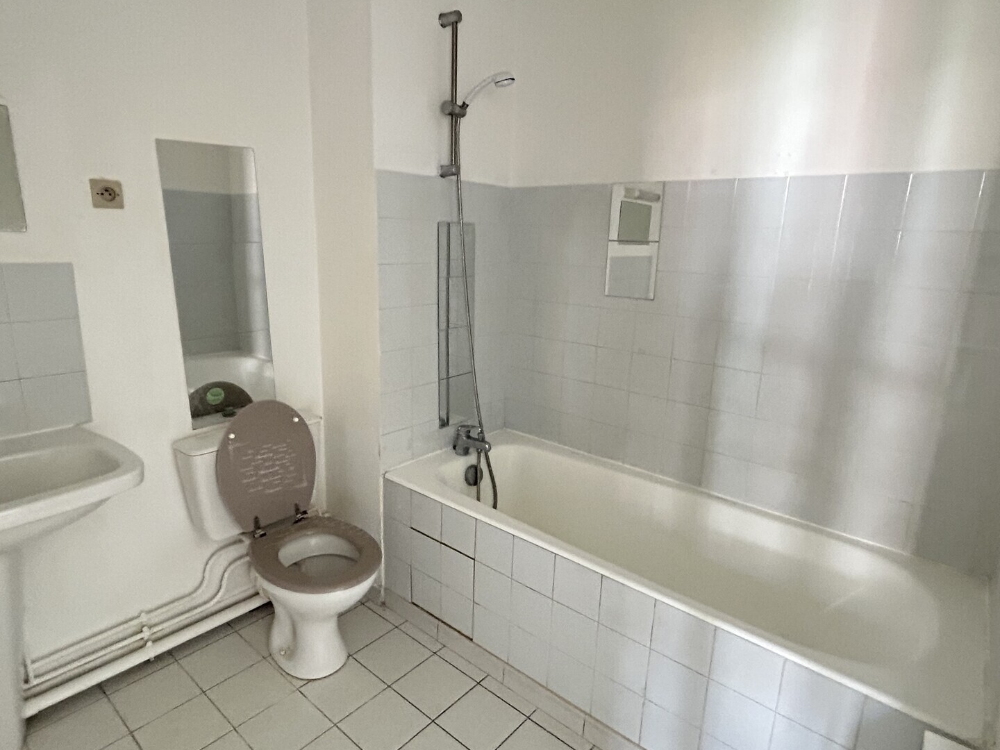 Appartement à vendre - 2 pièces - 40m2 - Beauvais (60000)