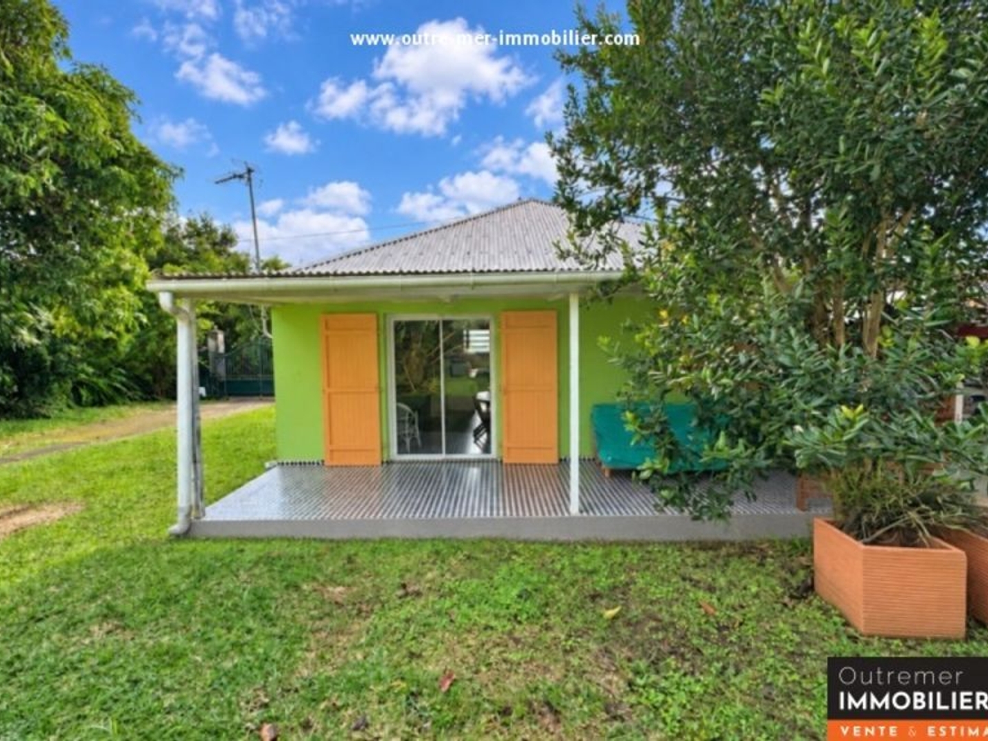 Maison créole de 64 m² sur terrain arboré de 950 m² proximité de deux rives Sainte Suzanne
