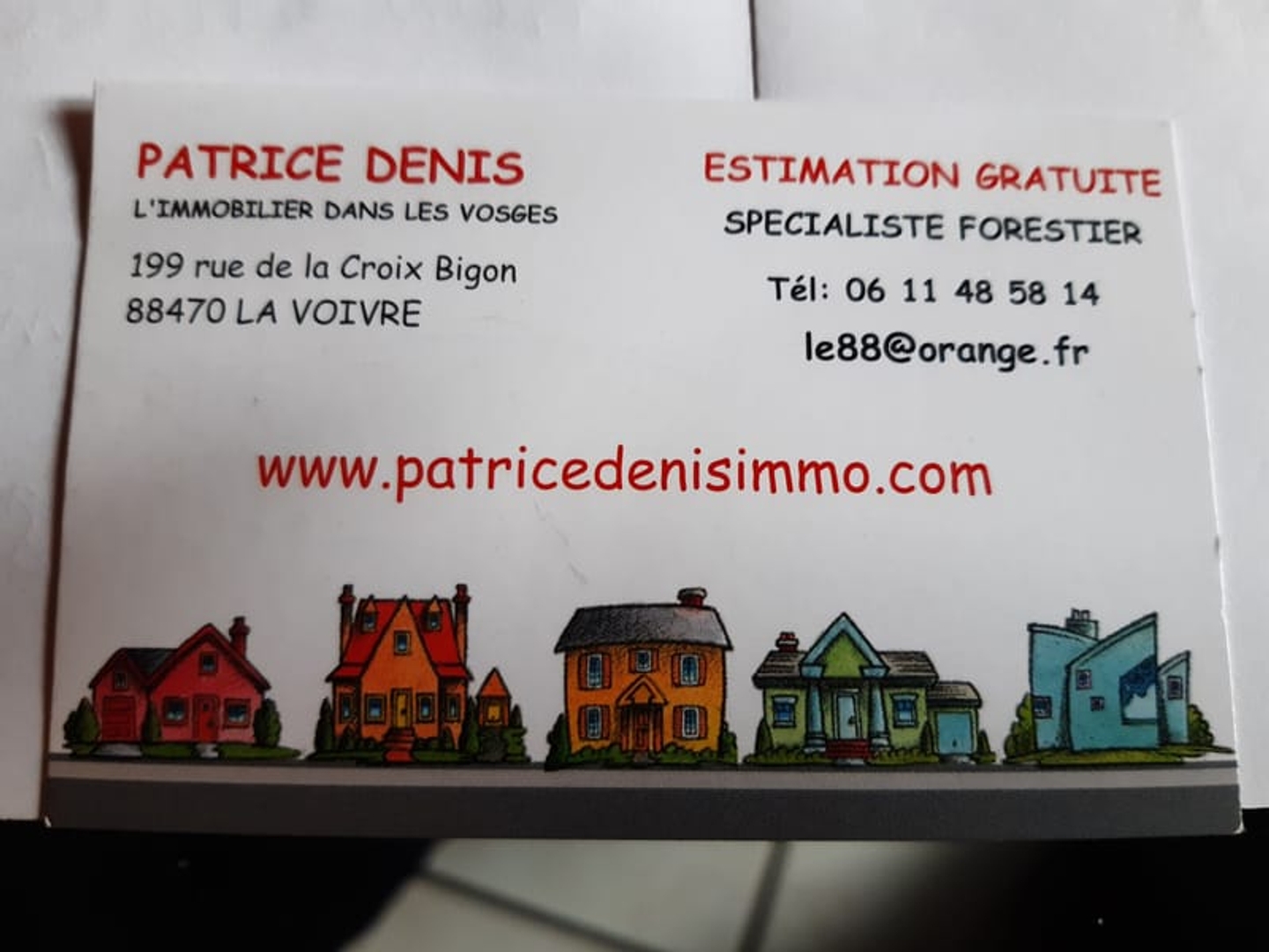 Appartement à vendre - 5 pièces - 122m2 - Saint-Dié-Des-Vosges (88100)