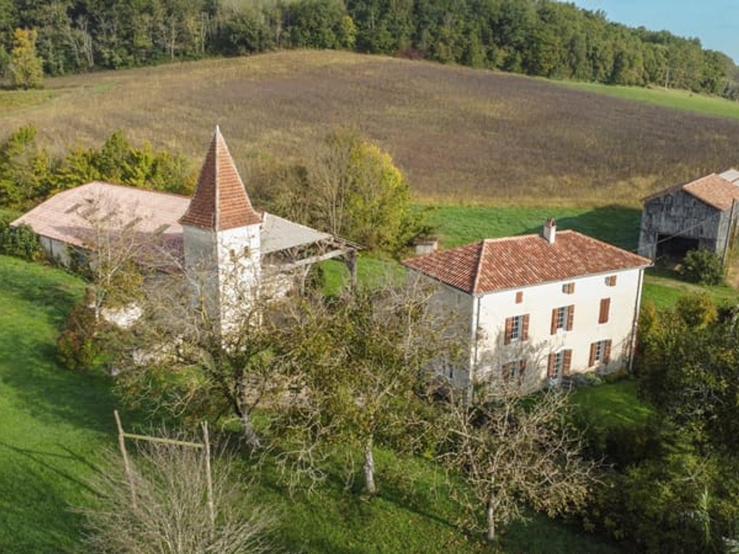 Maison à vendre - 7 pièces - 300m2 - Brassac (82190)