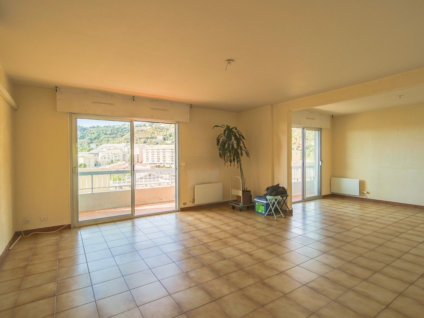 Appartement à vendre - 5 pièces - 107m2 - Ville-Di-Pietrabugno (20200)