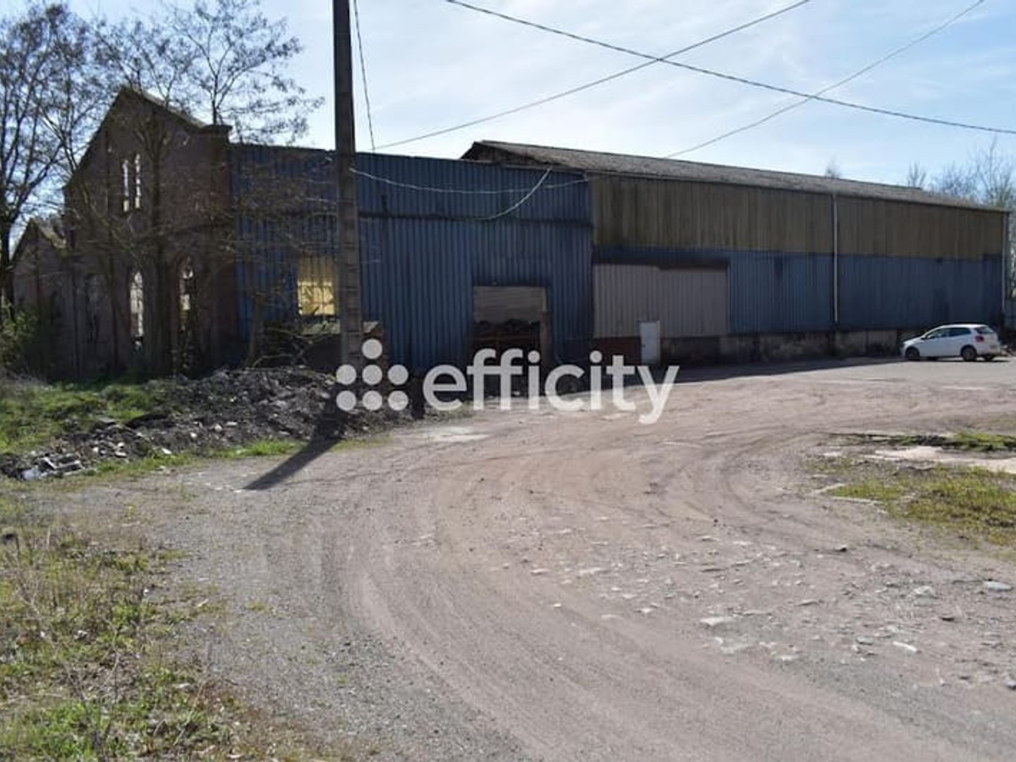 Locaux à vendre - 800m2 - L'hôpital (57490)