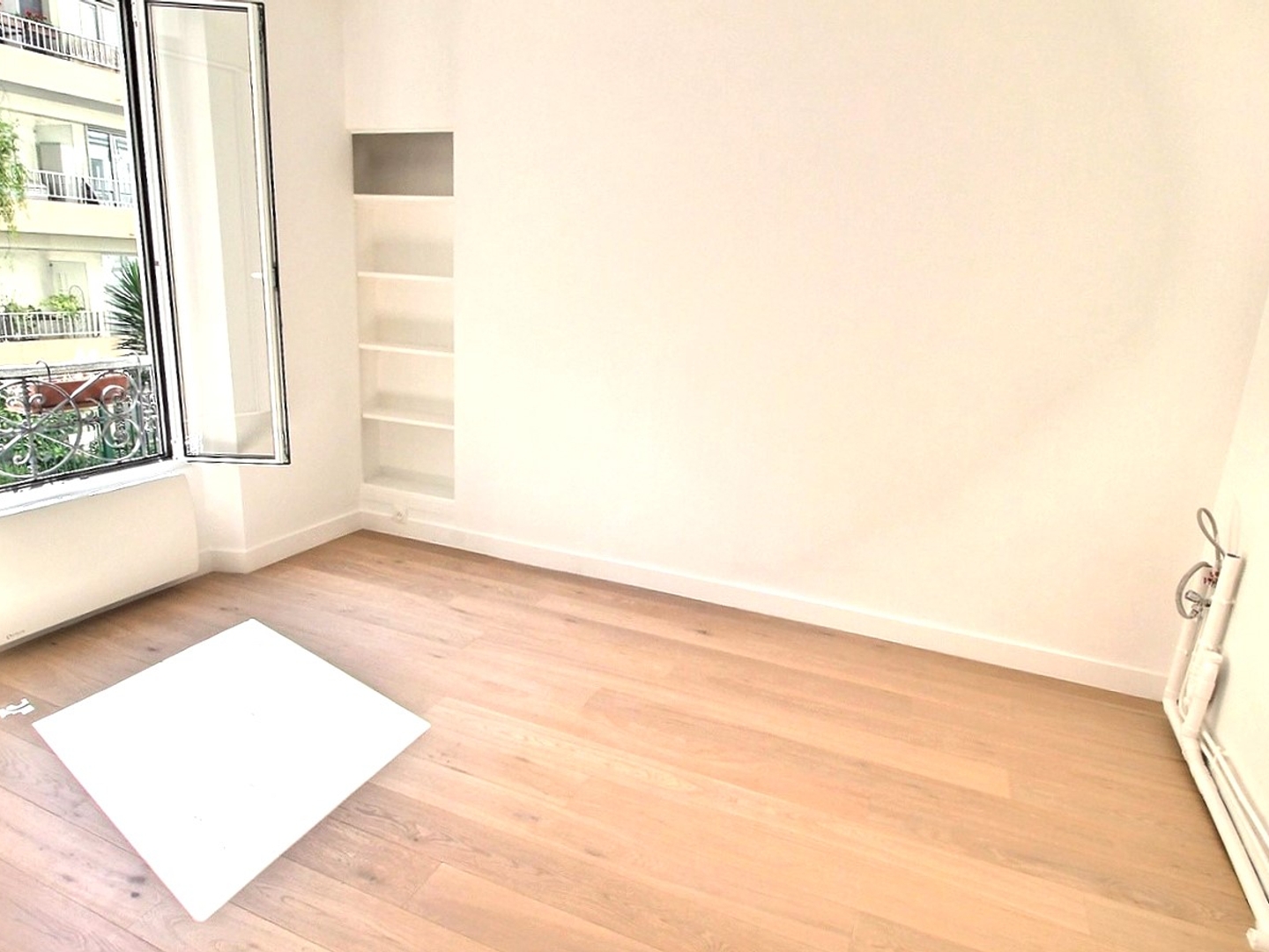 Appartement à vendre - 2 pièces - 27m2 - Paris 19e (75019)