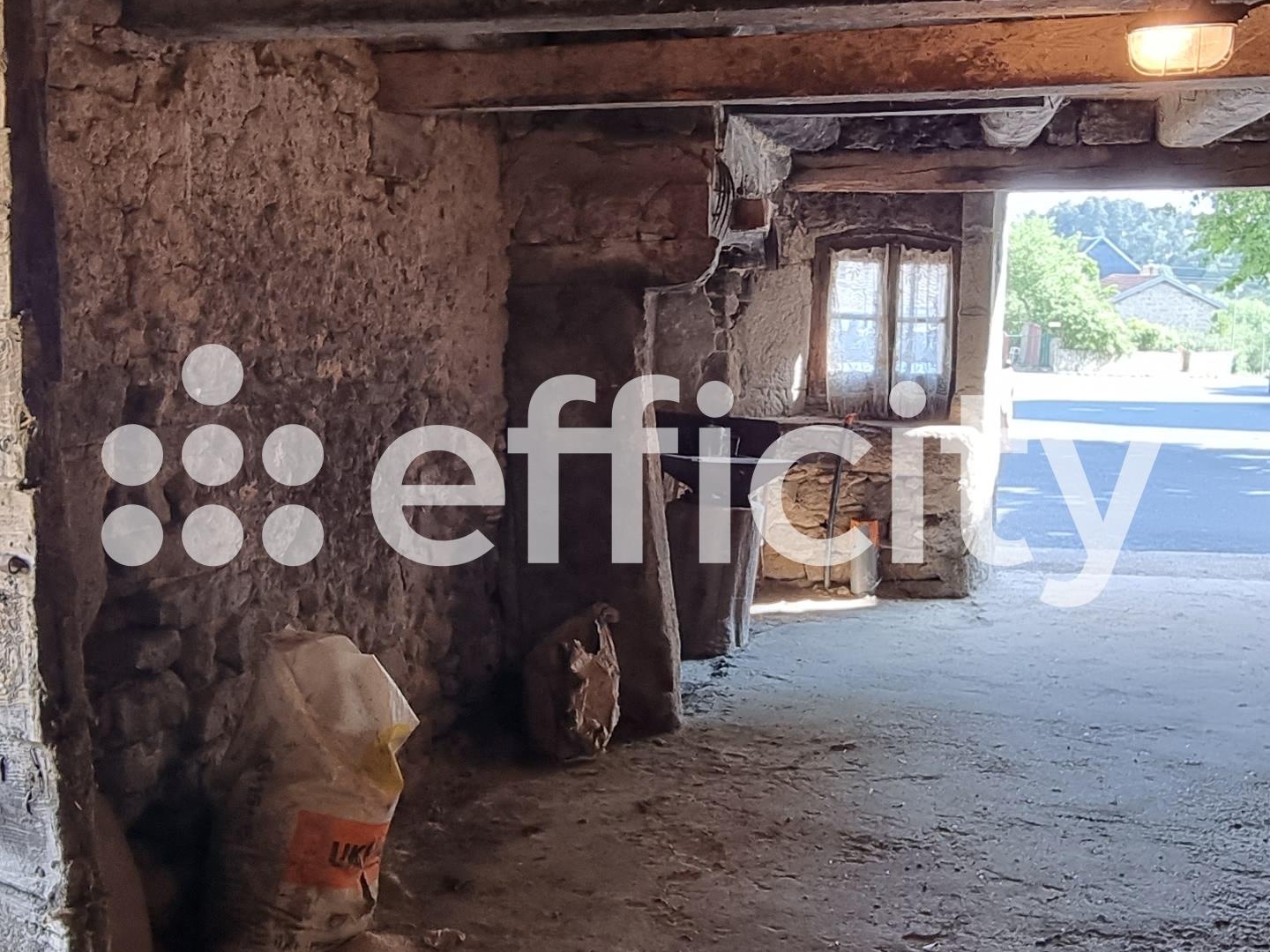 Maison à vendre - 2 pièces - 70m2 - Chaulhac (48140)