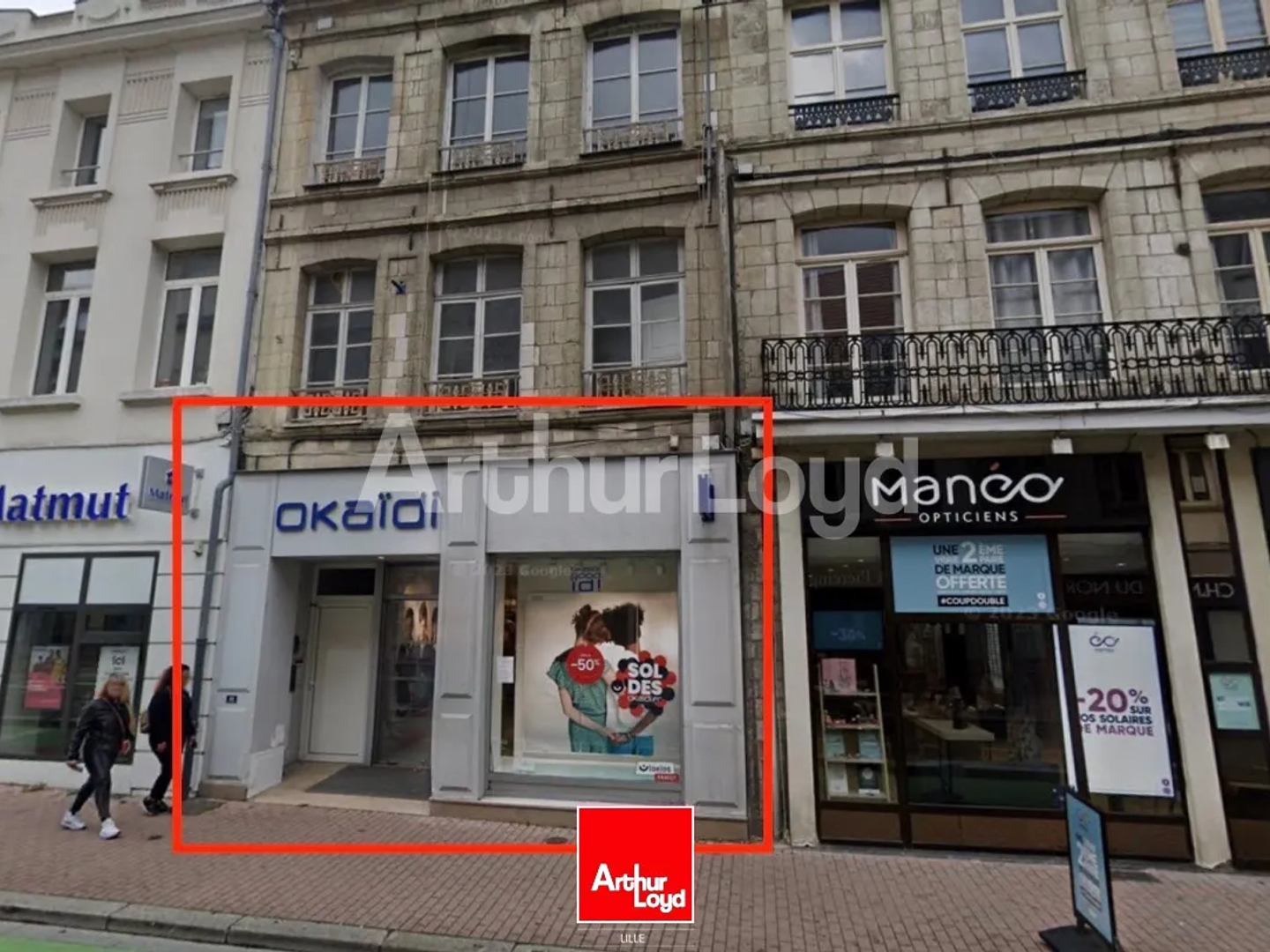 Local commercial à vendre ou à louer de 170m2 en emplacement numéro 1 proche place d'Armes à DOUAI-extraction possible Disponible à la location