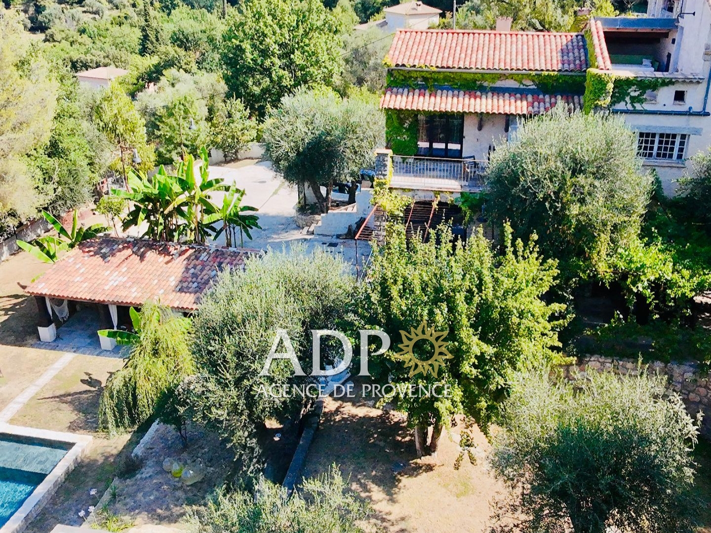 Maison à vendre - 8 pièces - 227m2 - Grasse (06520)