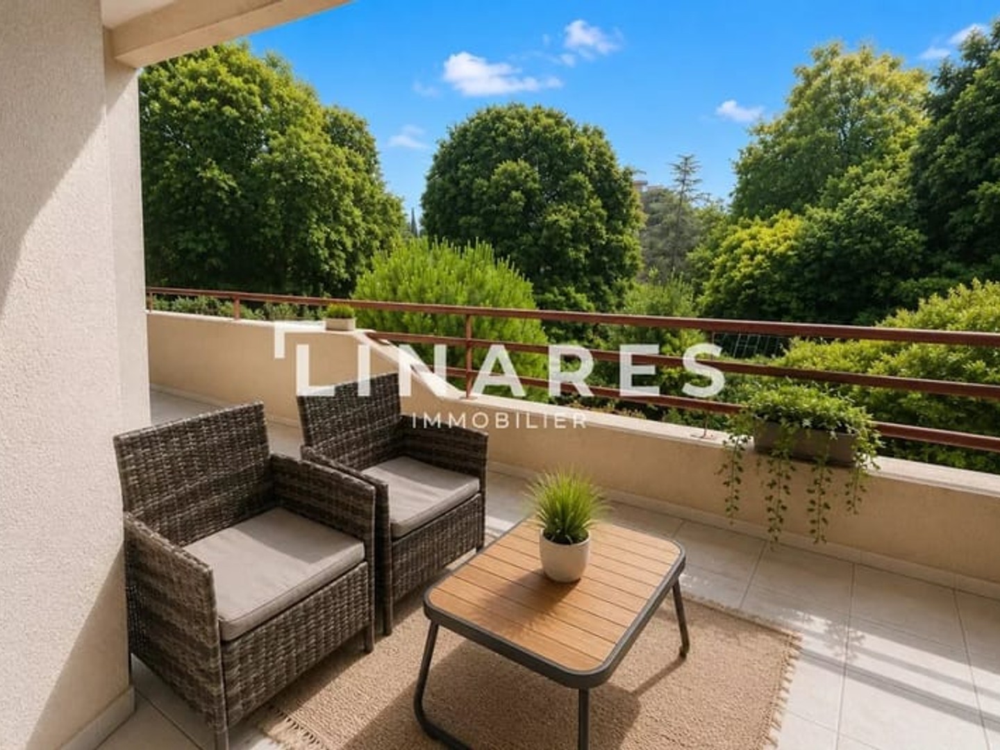 Appartement à vendre - 4 pièces - 94m2 - Marseille 12e (13012)