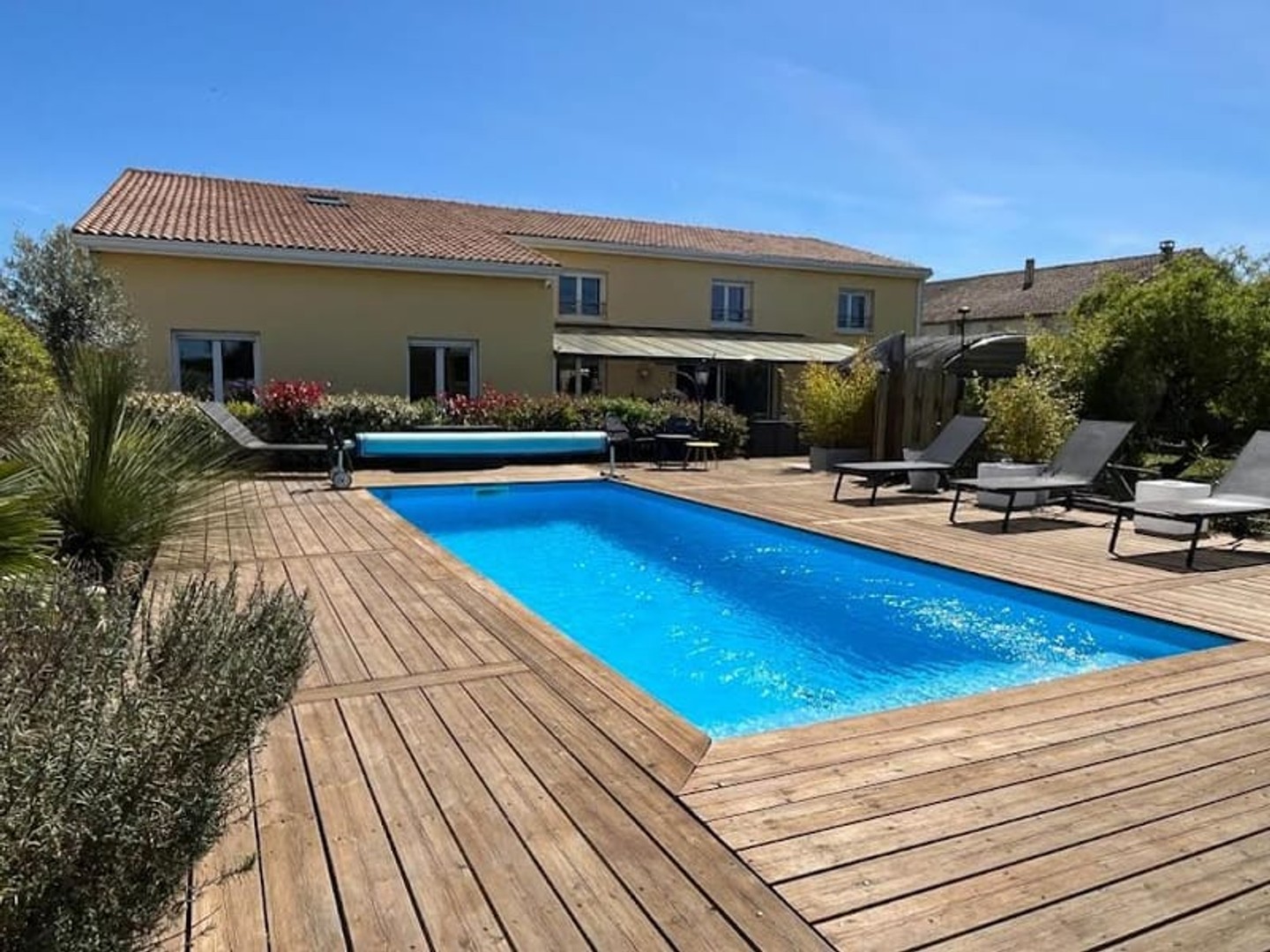 Maison 7 pièces 279 m²