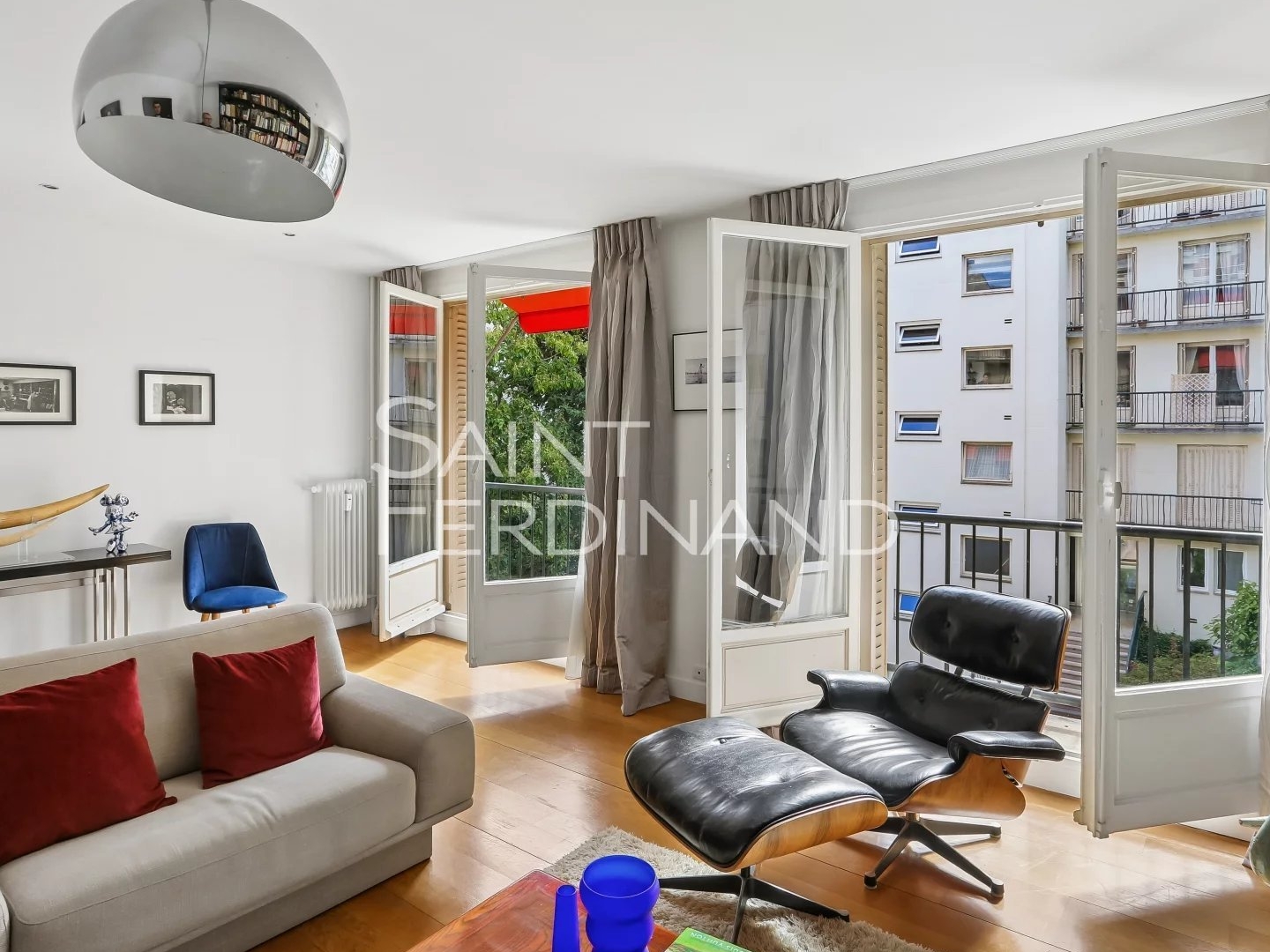 Neuilly Saint James 4 Pièces et Chambre de Service