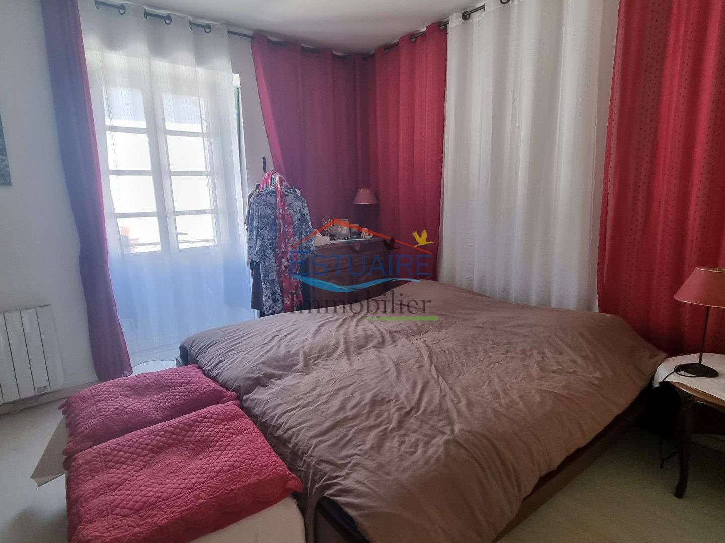 Maison 8 pièces 231 m²