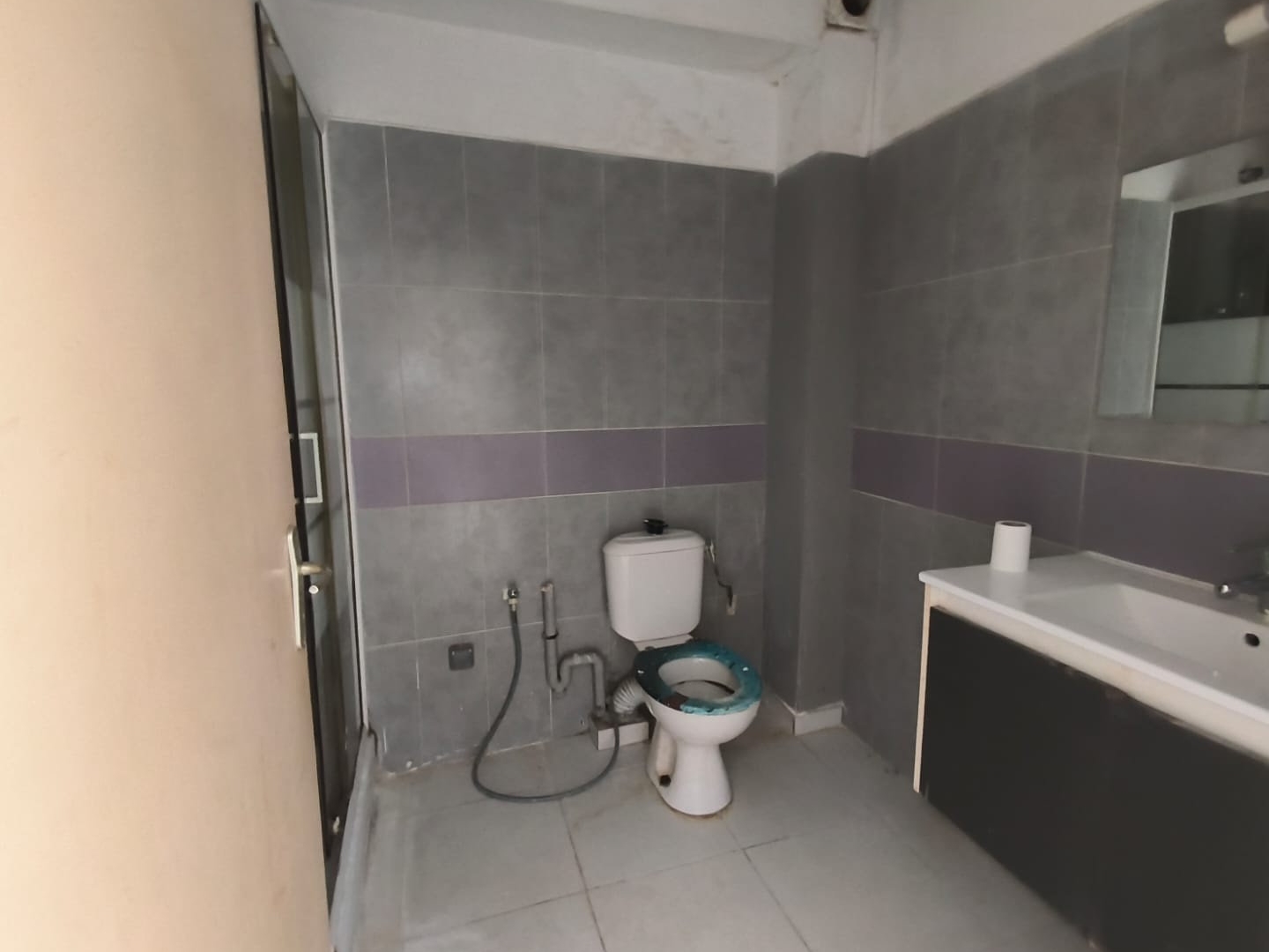 Appartement T2 avec ascenseur - 47m2 - centre-ville de CAYEN