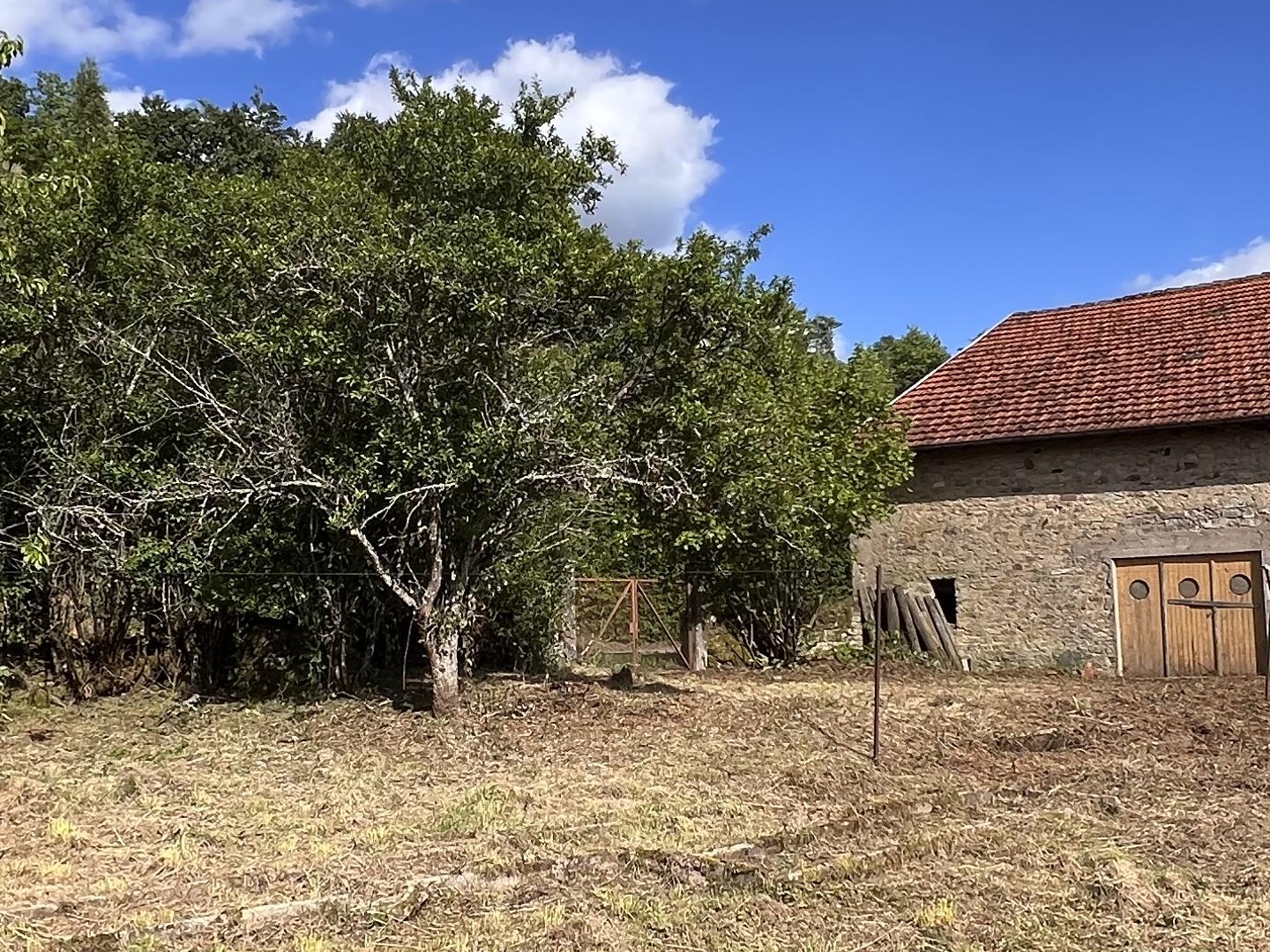 Ferme 100 m²