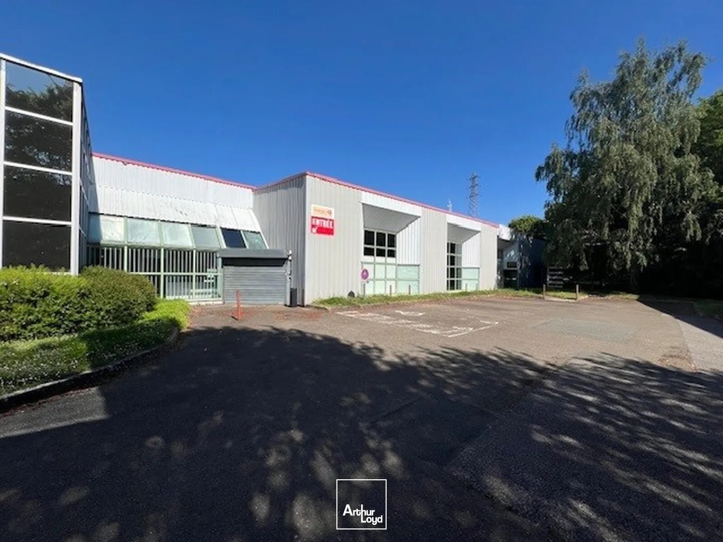 Entrepôts à vendre à TRAPPES 78190