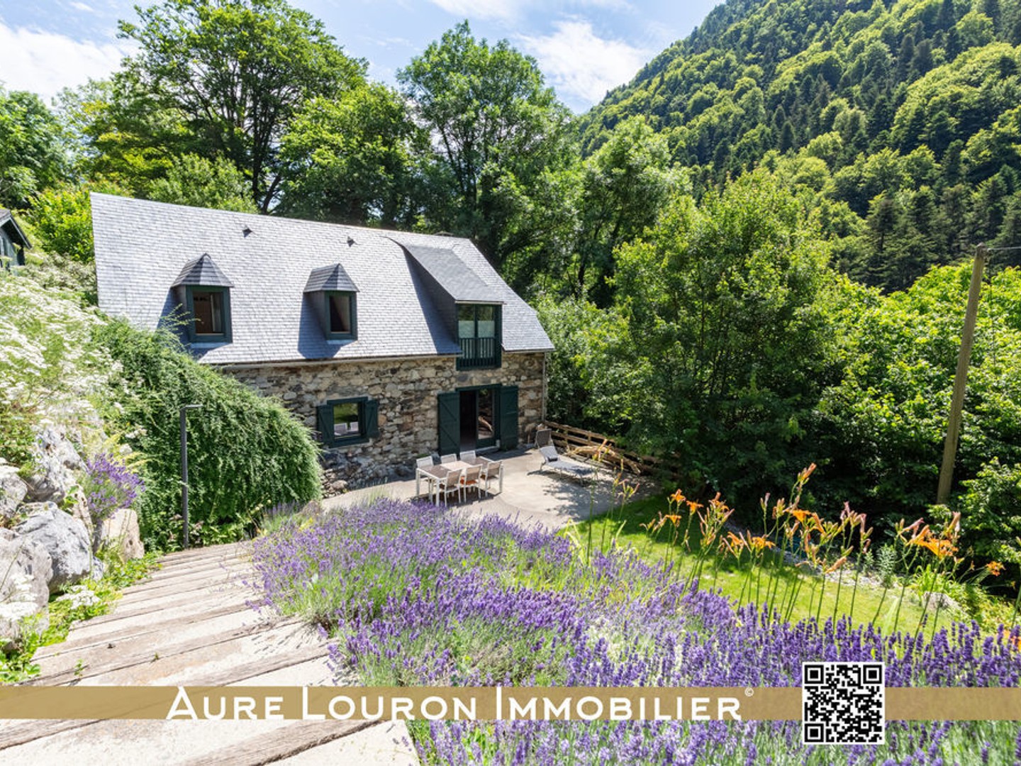 Maison 7 pièces 196 m²