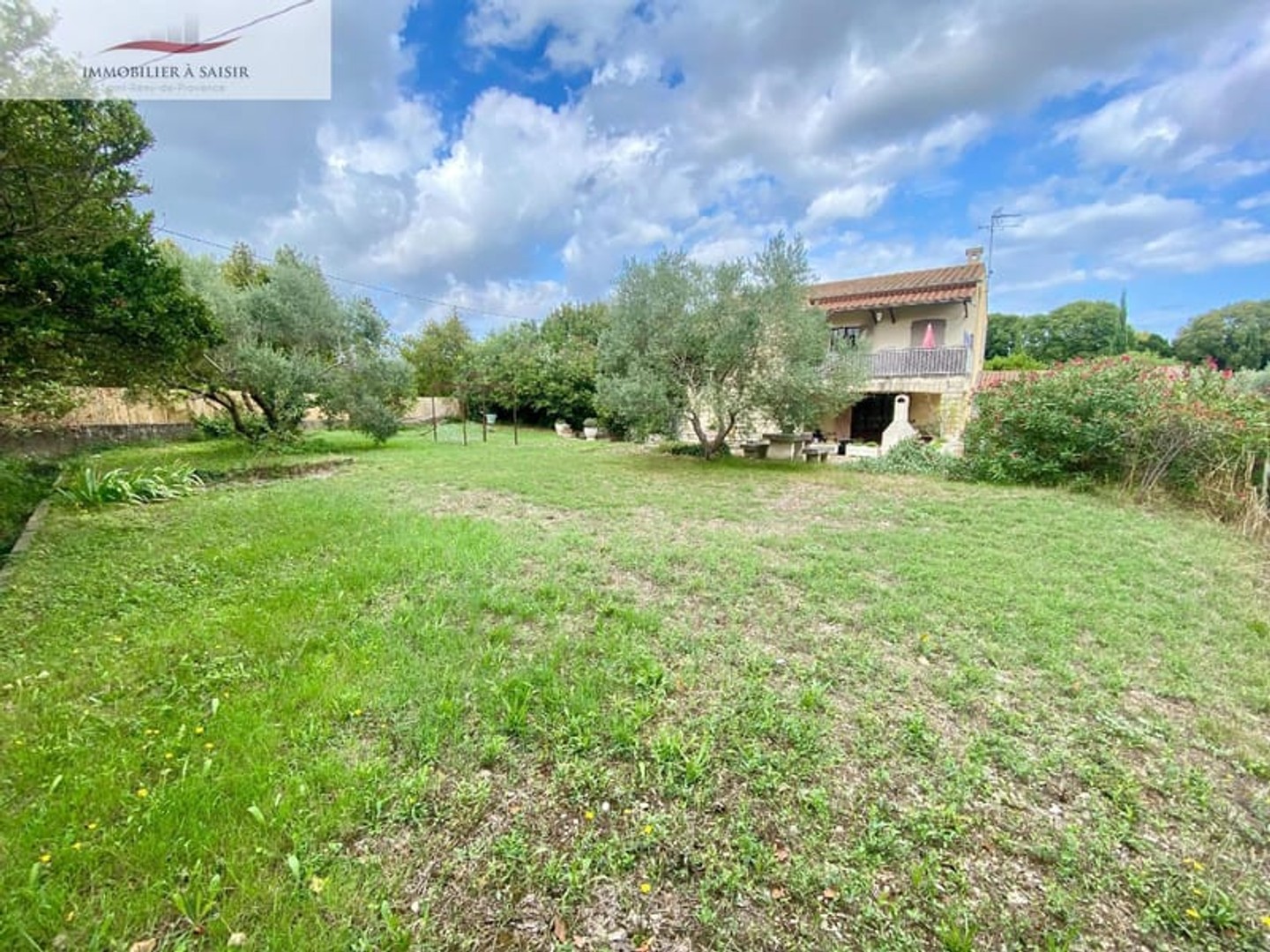 VILLA 4 chambres et jardin centre-ville à