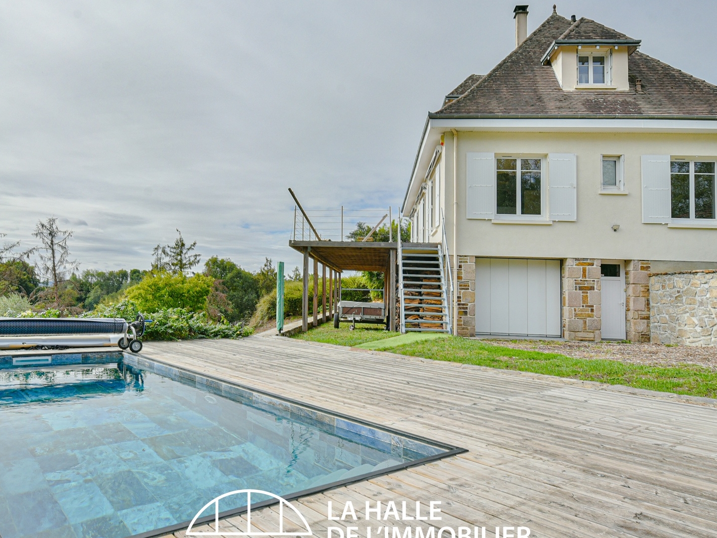 Maison 8 pièces 190 m²