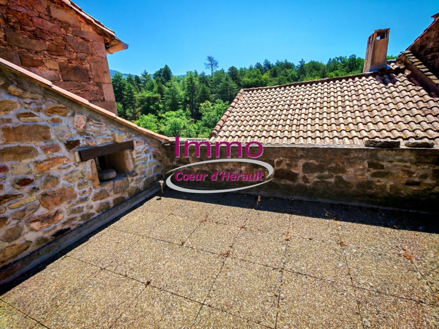Maison à vendre - 2 pièces - 66m2 - Saint-Privat (34700)
