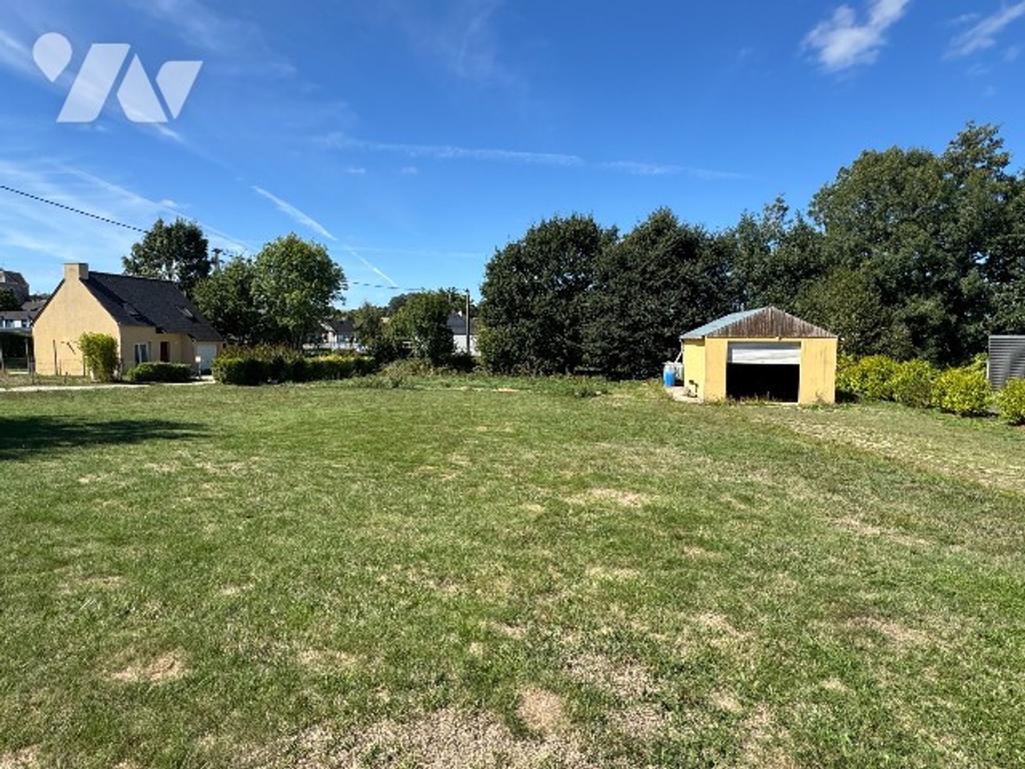 Terrain 1800 m²