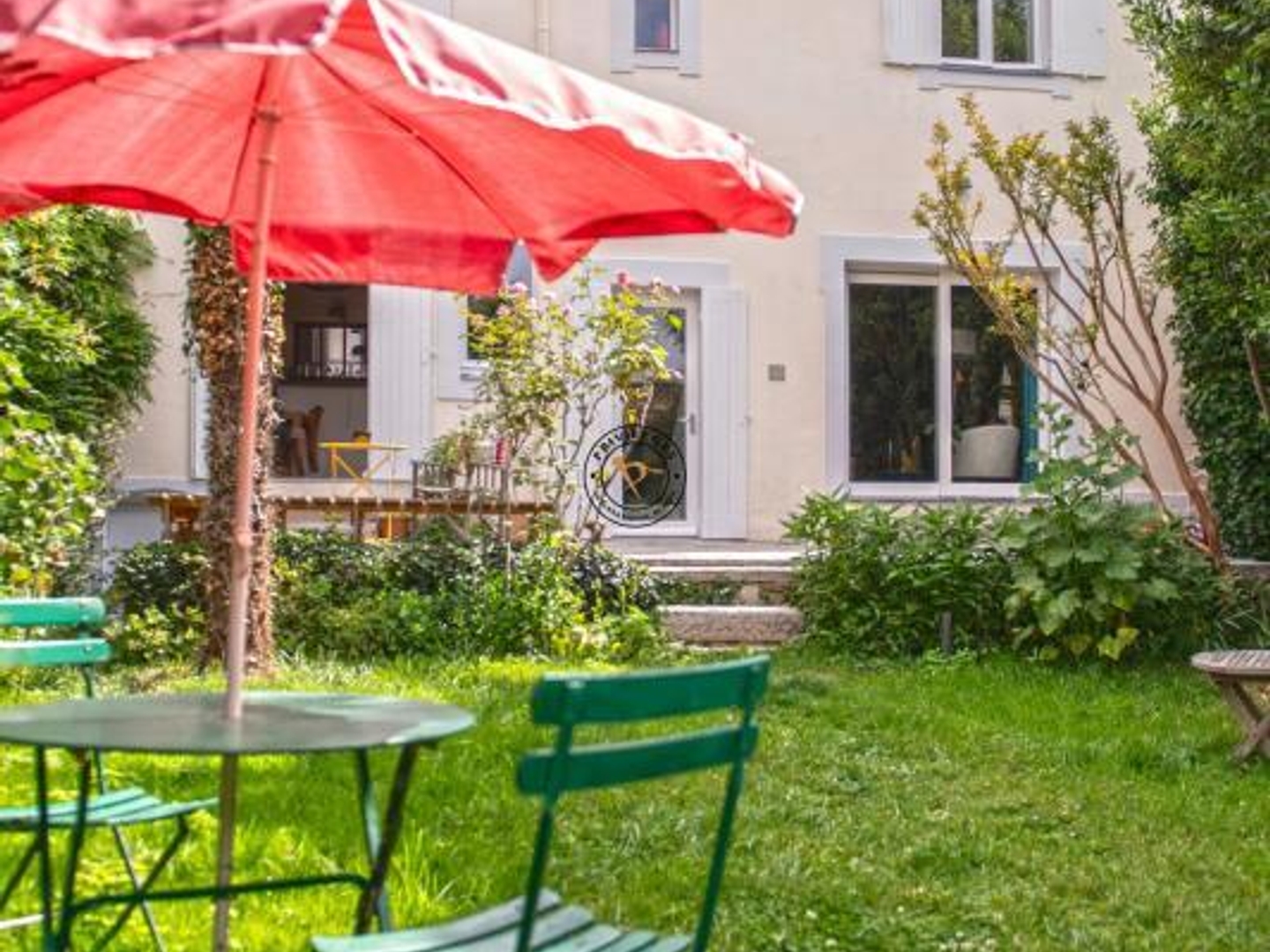 Vends maison ancienne - 200 m² - 9 pièces, 5 chambres - Nantes 44100
