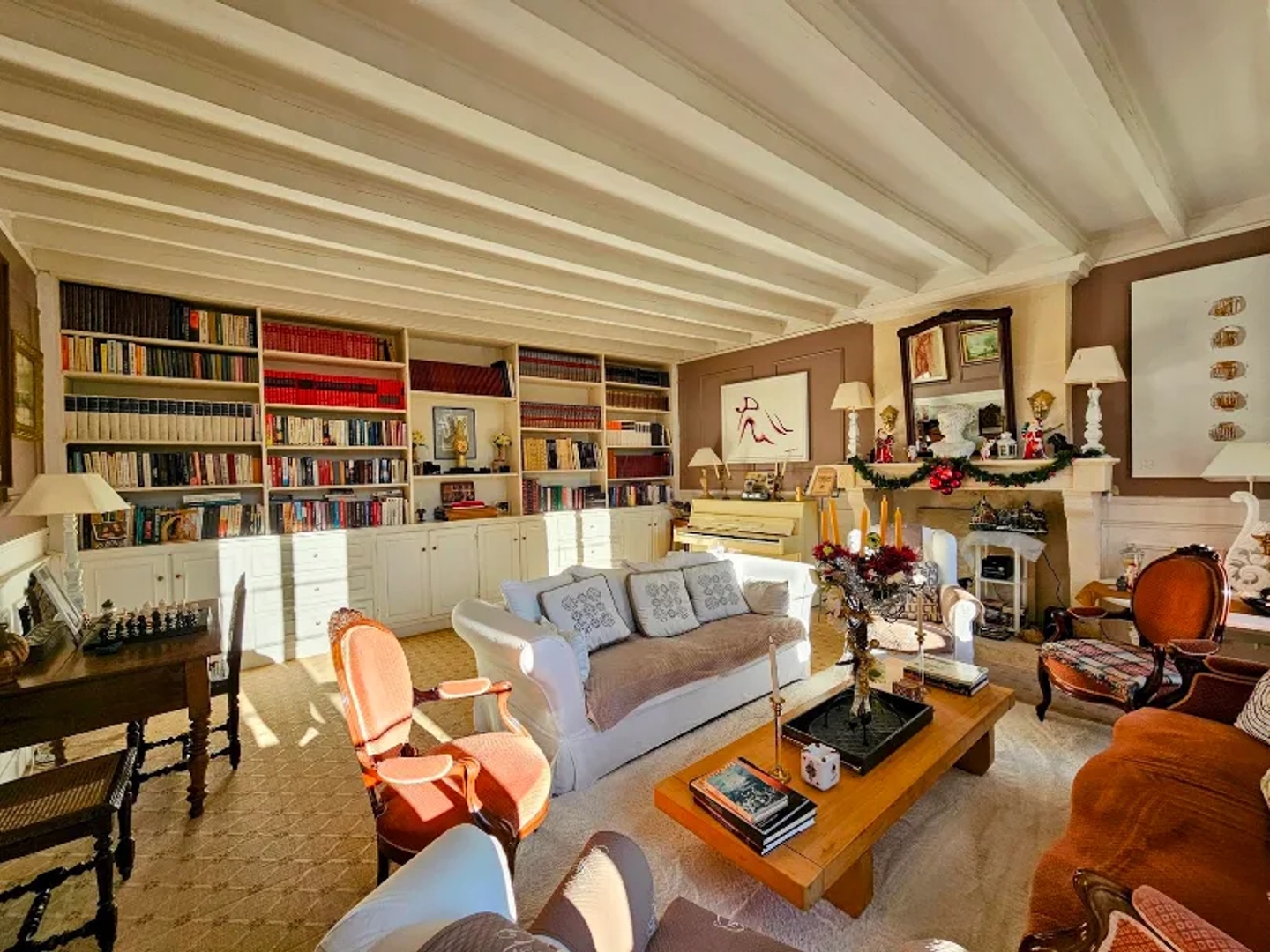 Maison à vendre - 10 pièces - 283m2 - Courcerac (17160)