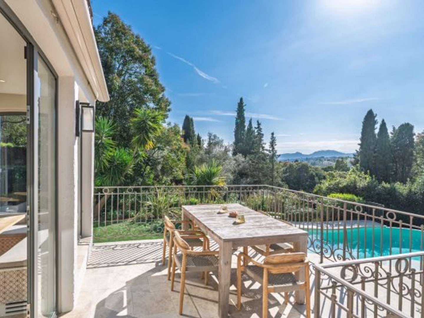 Maison à vendre - 8 pièces - 288m2 - Mougins (06250)