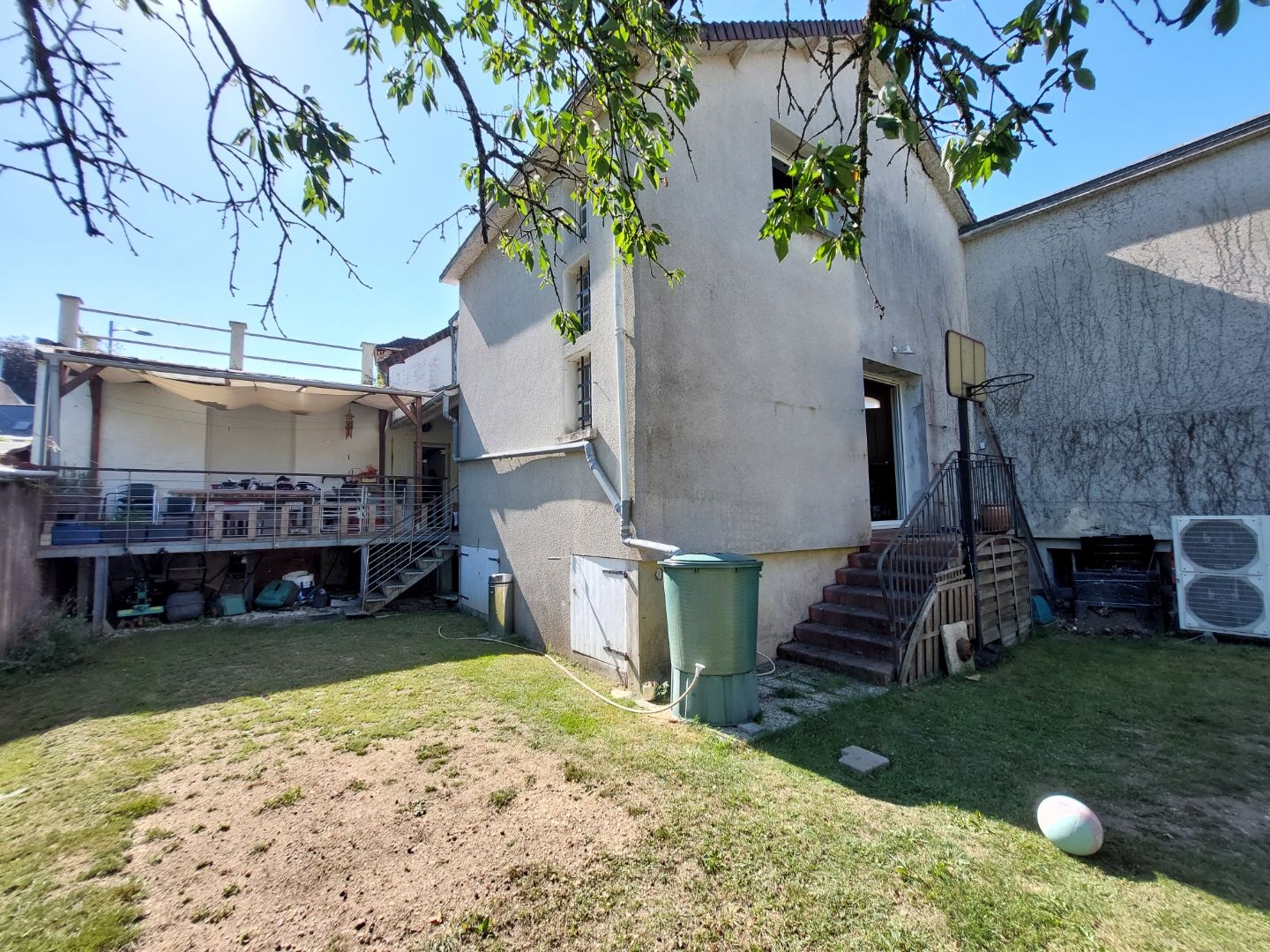 Maison à vendre - 7 pièces - 218m2 - Forcé (53260)