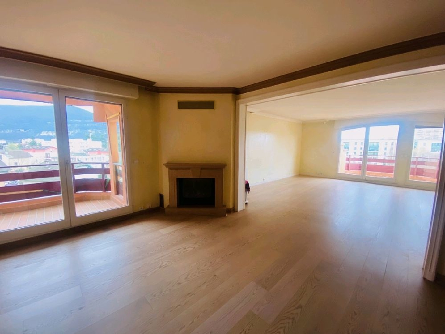 Appartement 5 pièces 173 m²