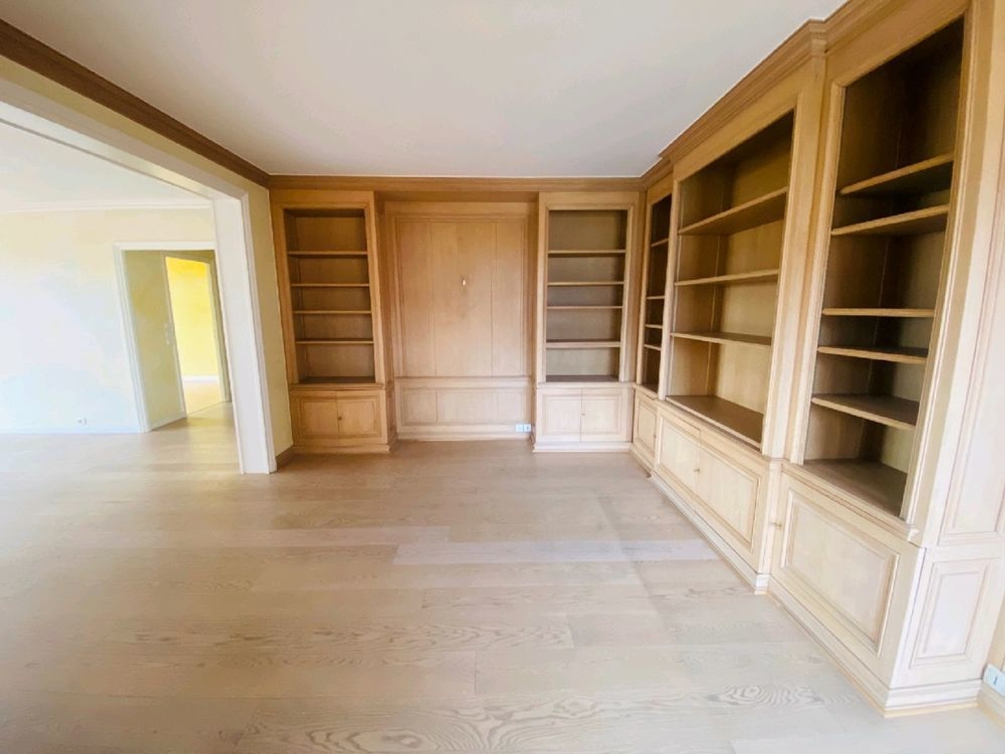 Appartement à vendre - 5 pièces - 173m2 - Gaillard (74240)