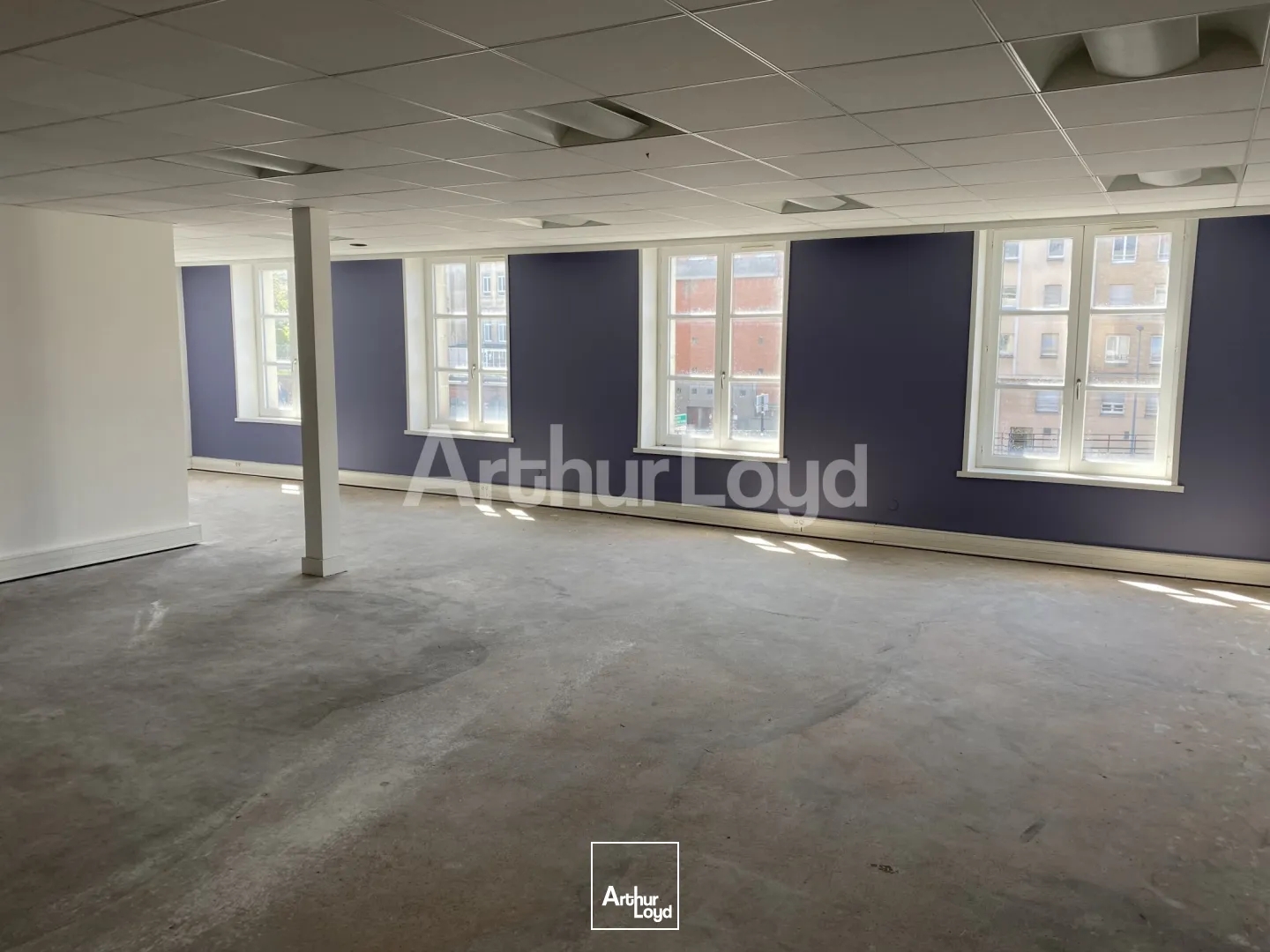 Immeuble à vendre - 1357m2 - Lille (59000)