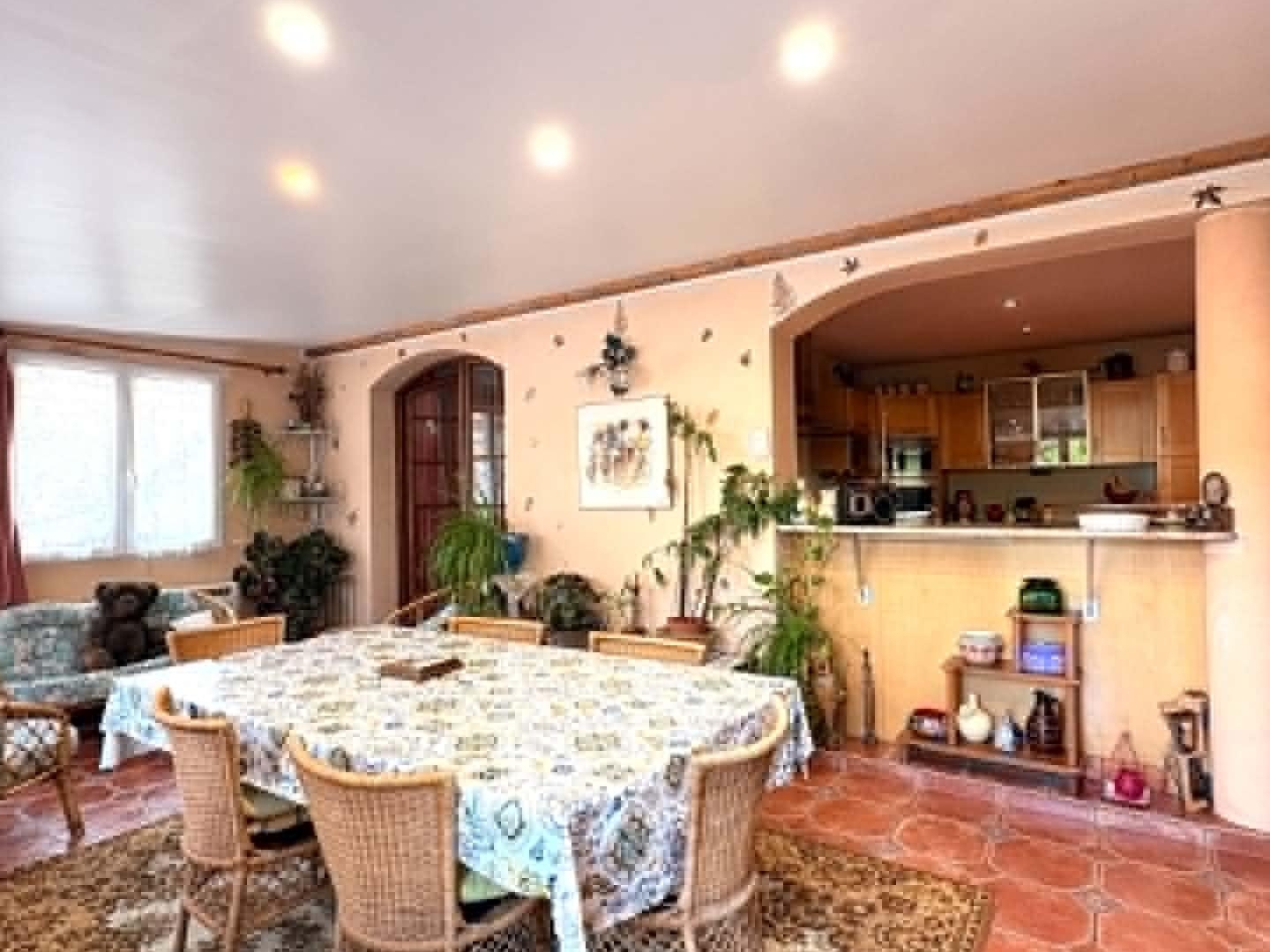 Immeuble à vendre - 10 pièces - 222m2 - Bonneuil-Matours (86210)