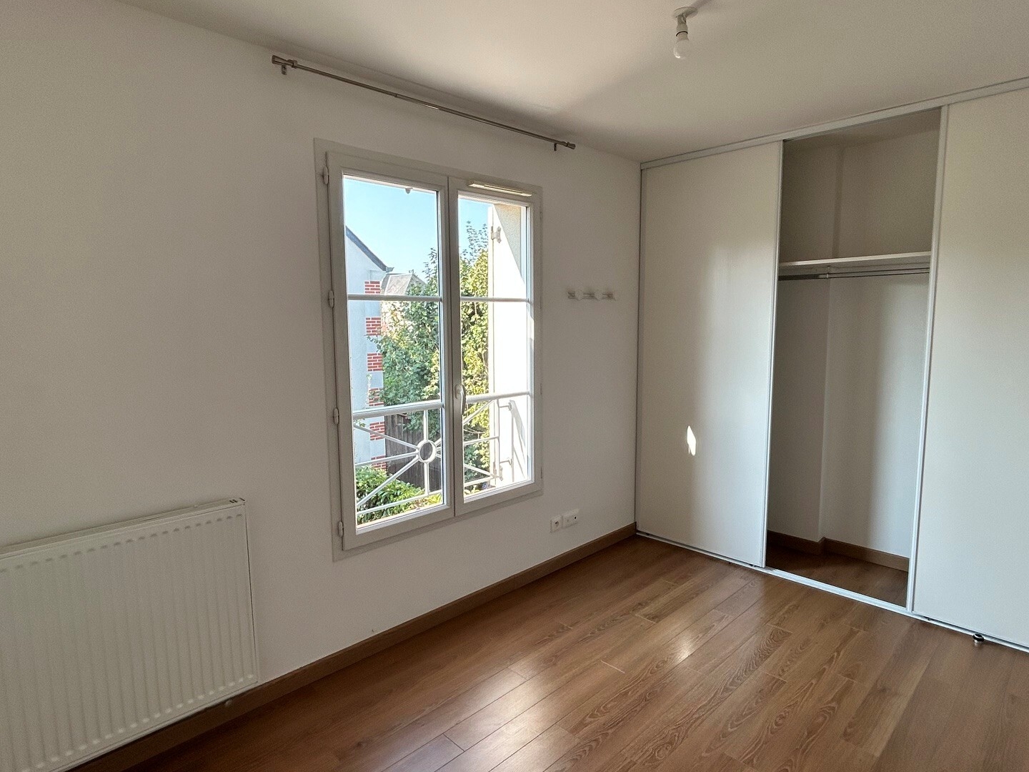 Maison à vendre - 3 pièces - 61m2 - Notre-Dame-D'oé (37390)