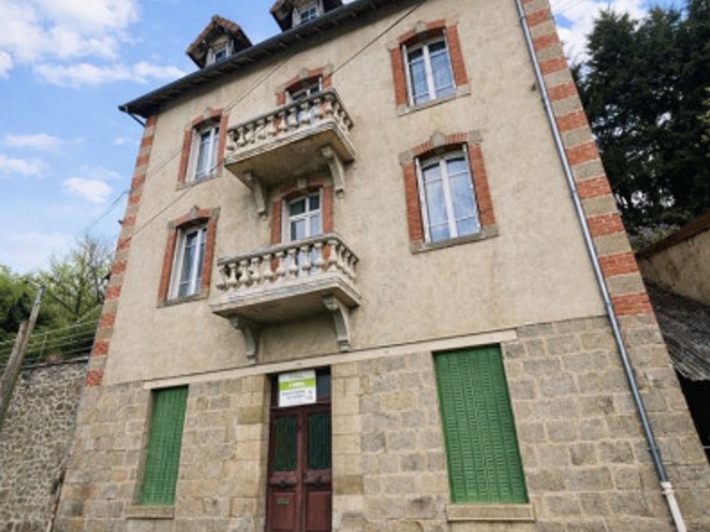 Maison 15 pièces 203 m²