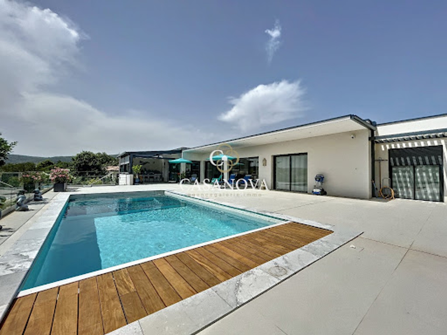Maison à vendre - 6 pièces - 175m2 - Gignac (34150)